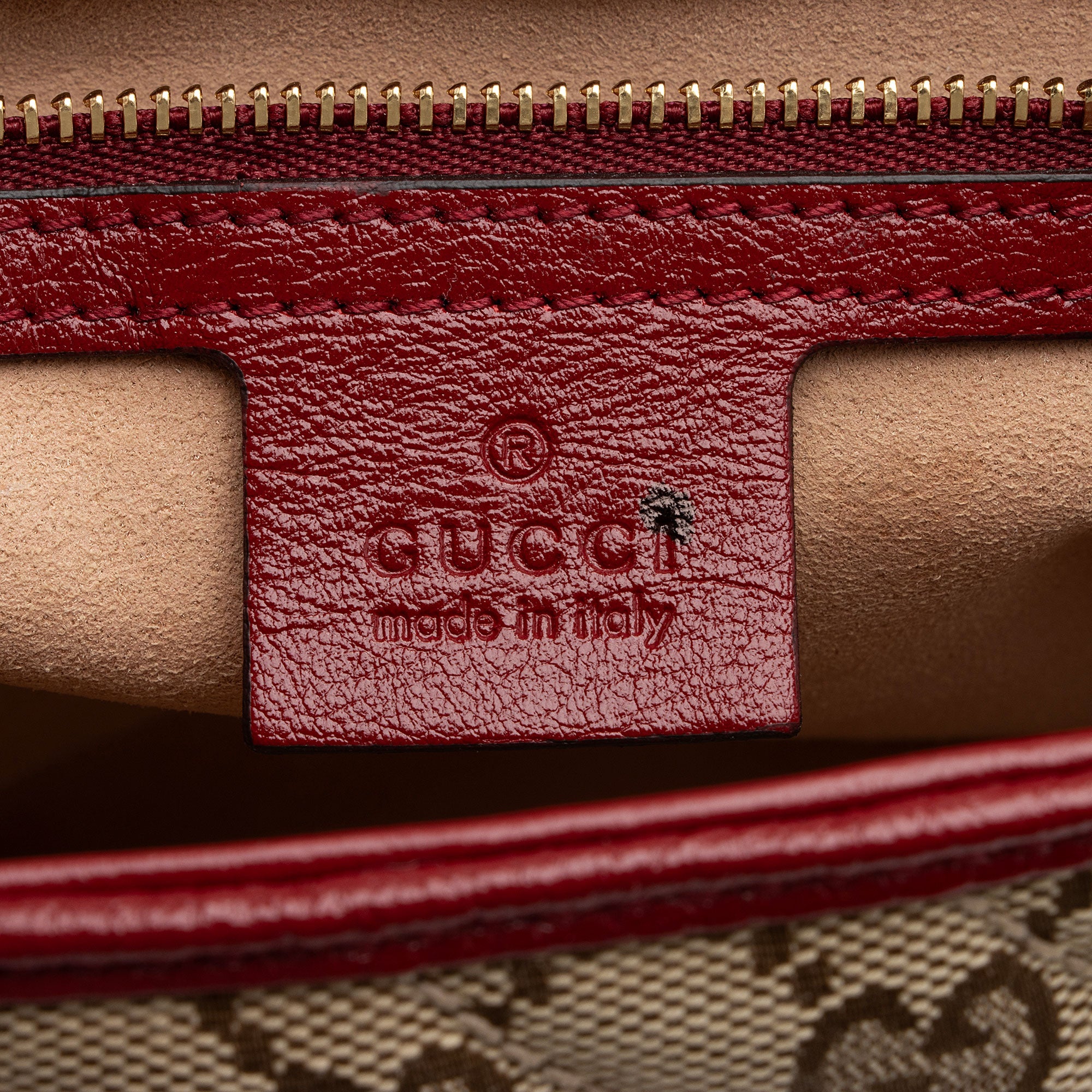 Gucci GG Canvas Marmont Small Top Handle Bag (SHF-WYqDum)