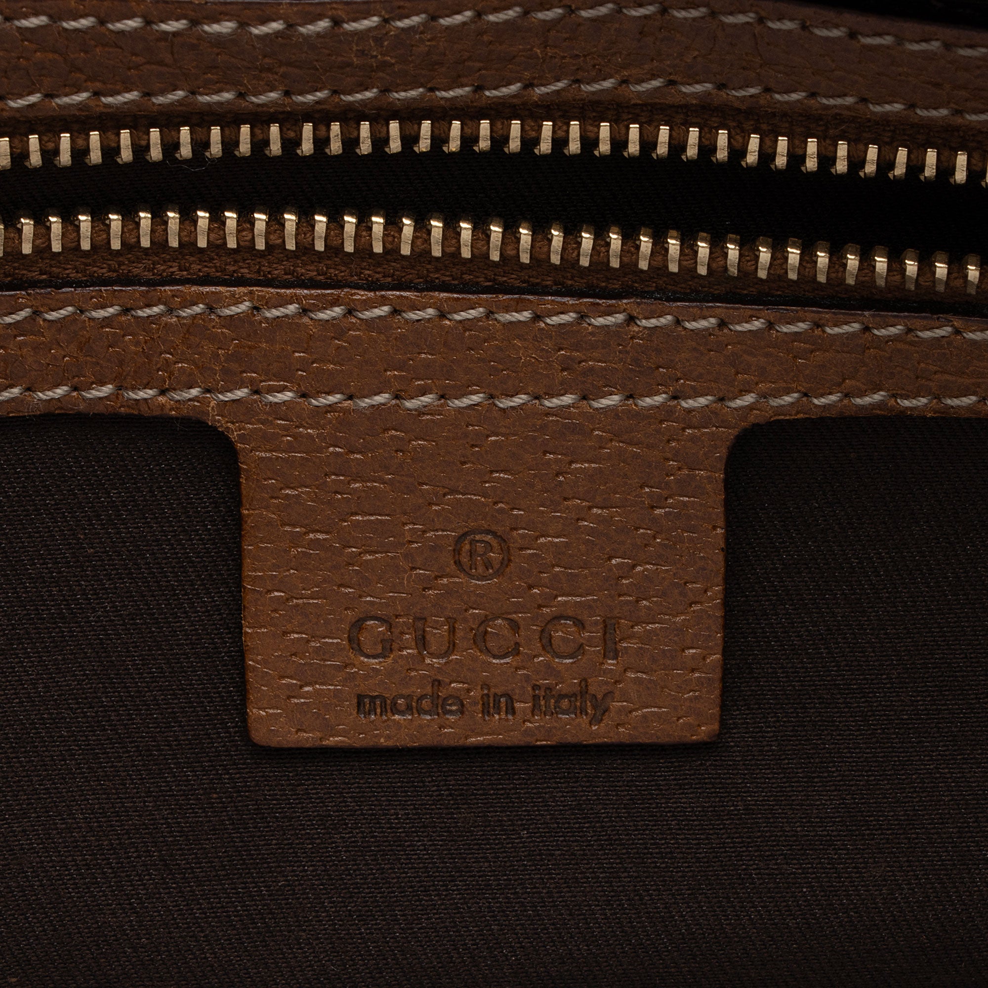 Gucci GG Canvas Nailhead Bardot Shoulder Bag (SHF-cXQEhI)
