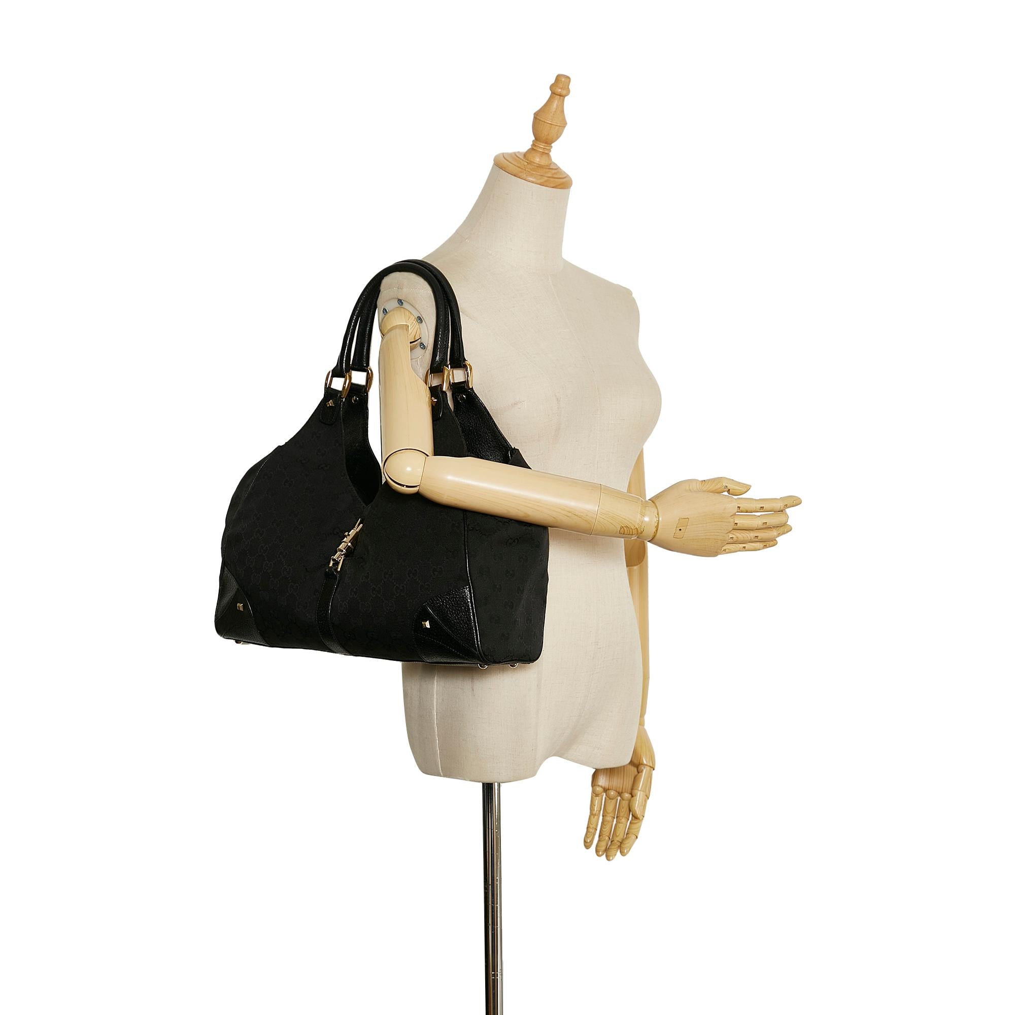 Gucci GG Canvas Nailhead Jackie (SHG-d5UoED)