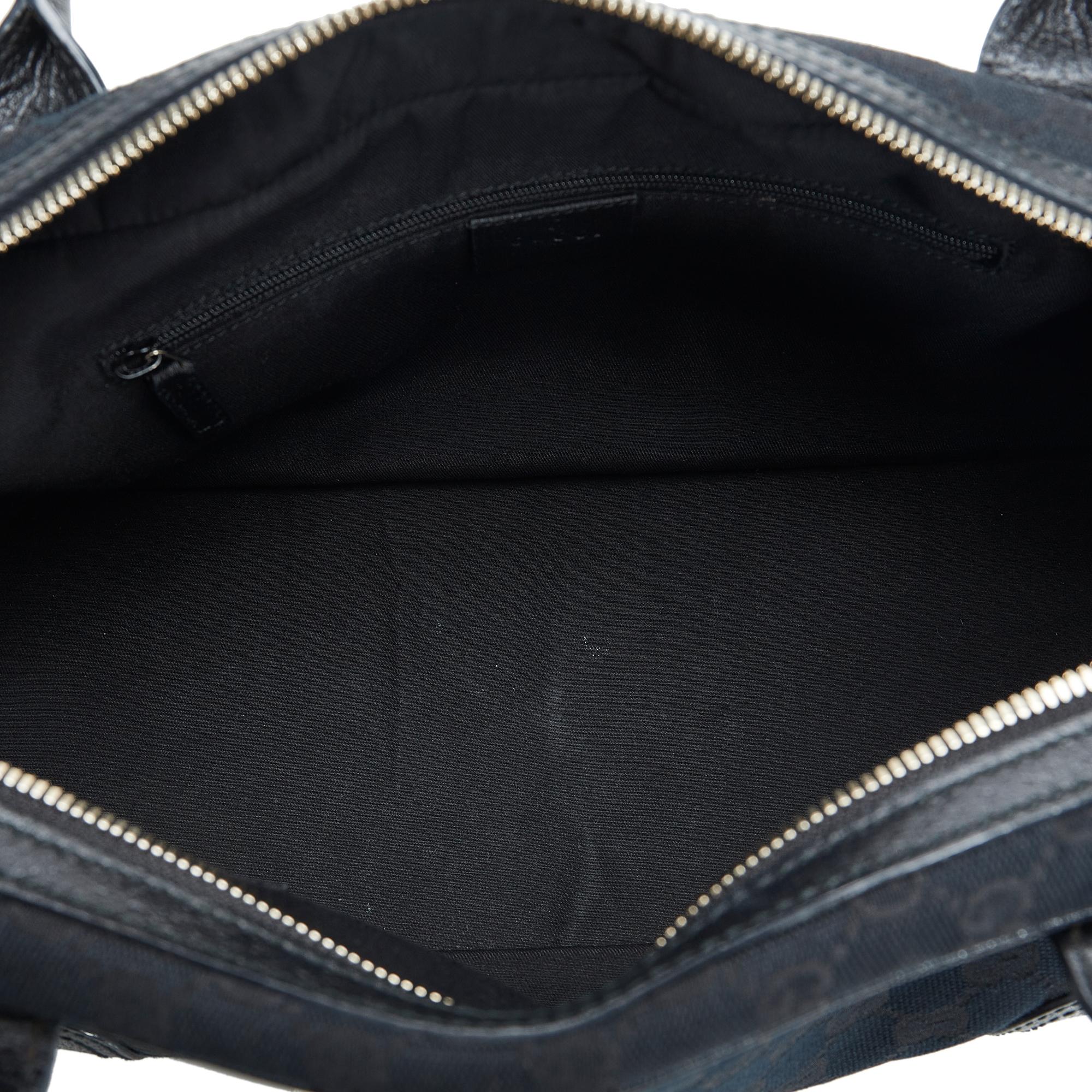 Gucci GG Canvas Princy Shoulder Bag (SHG-JUvmyf)