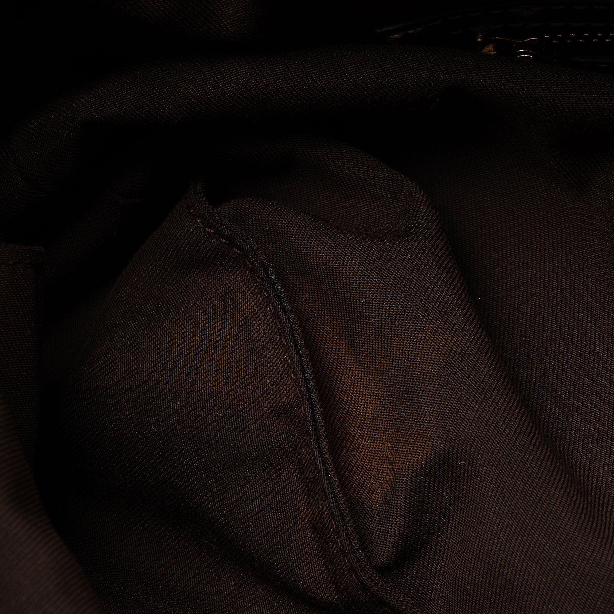 Gucci GG Canvas Queen Medium Hobo