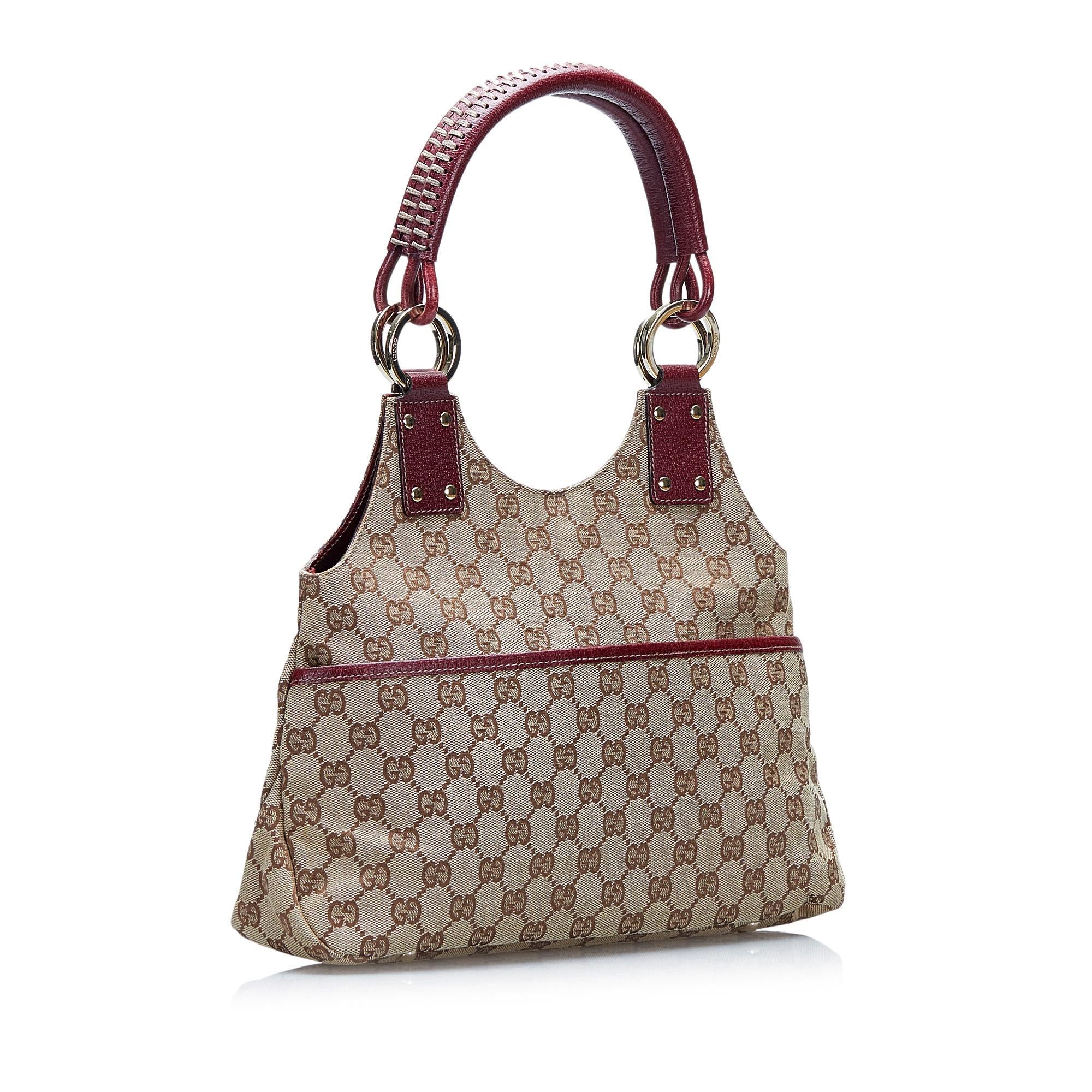 Gucci GG Canvas Shoulder Bag (SHG-NJKj0o)