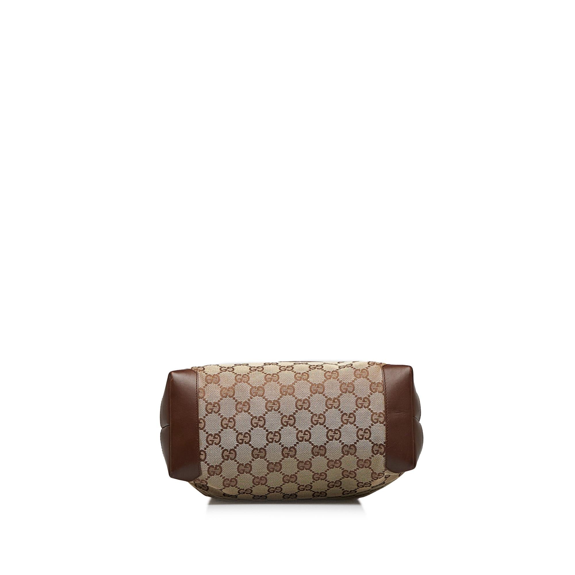 Gucci GG Canvas Shoulder Bag (SHG-bQW4b1)
