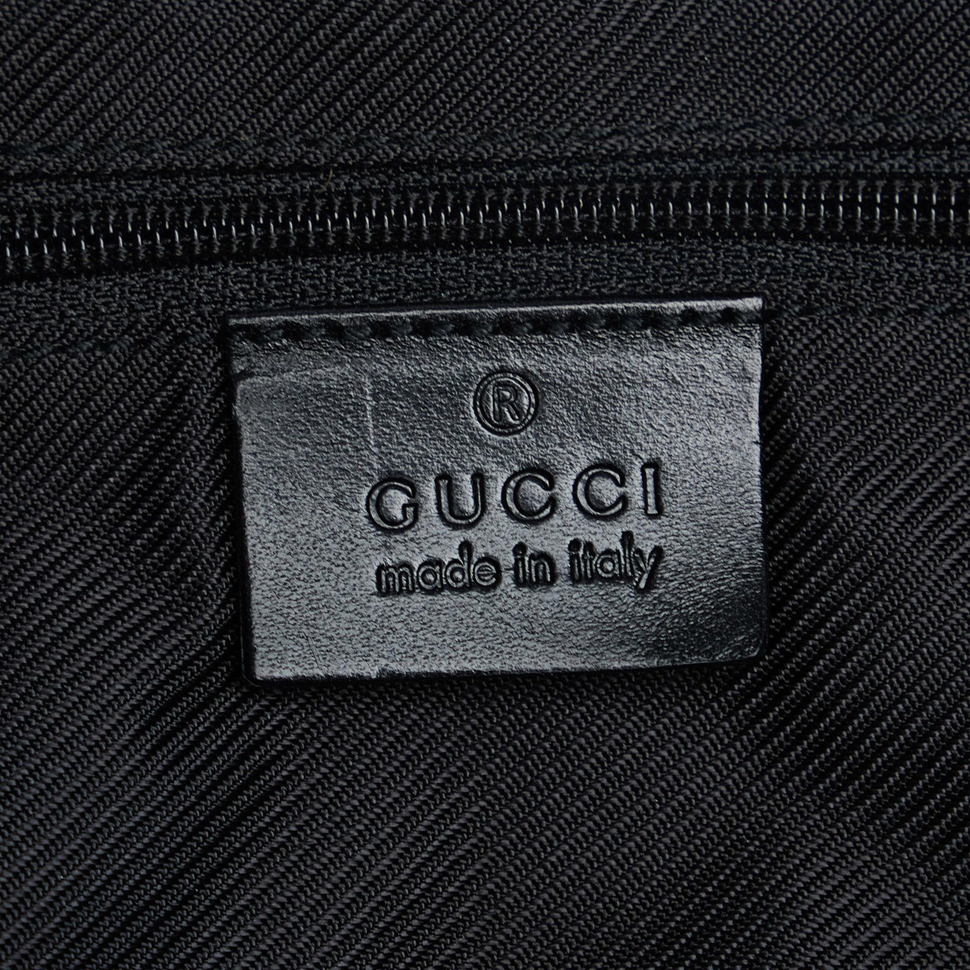 Gucci GG Canvas Shoulder Bag (SHG-GR671O)