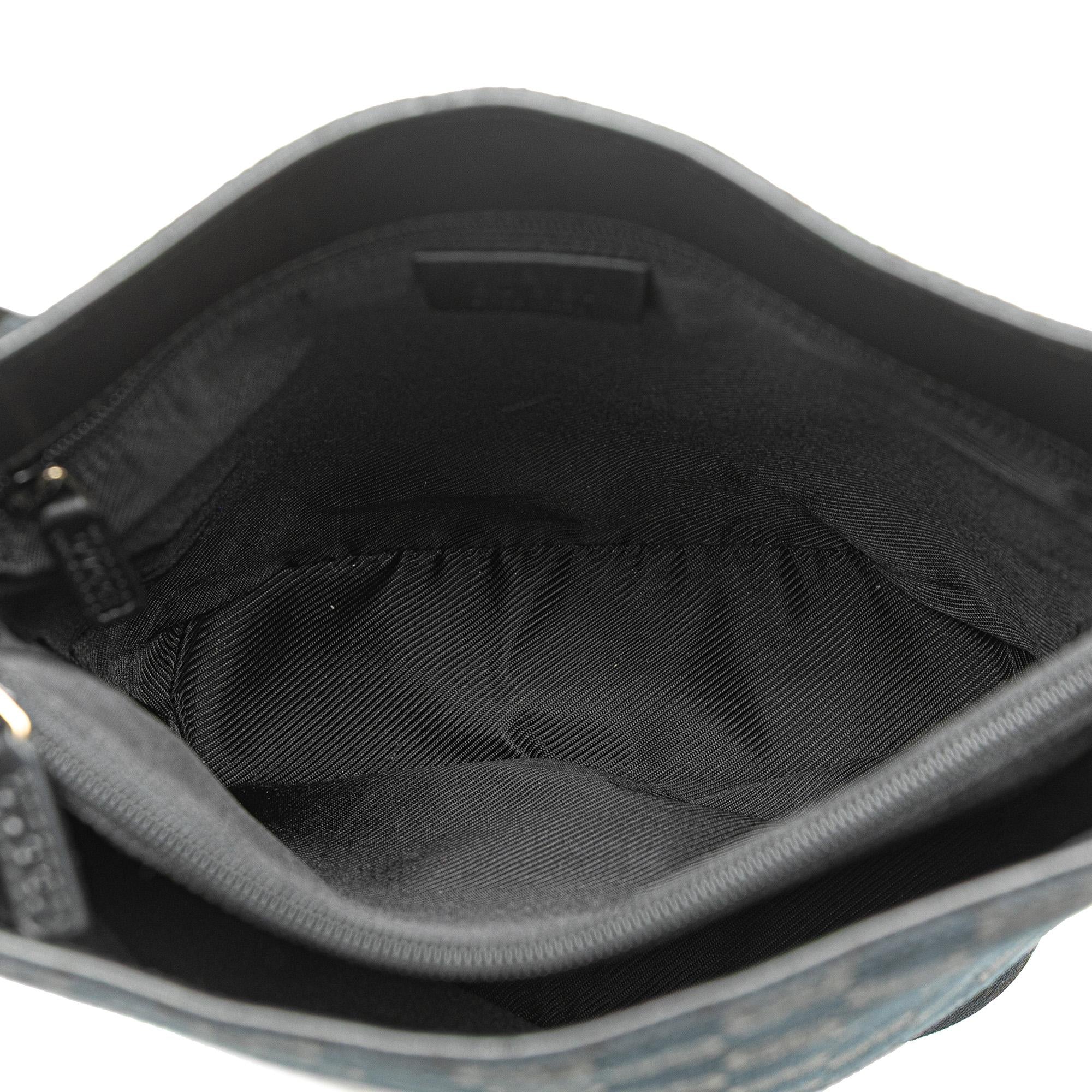 Gucci GG Canvas Shoulder Bag