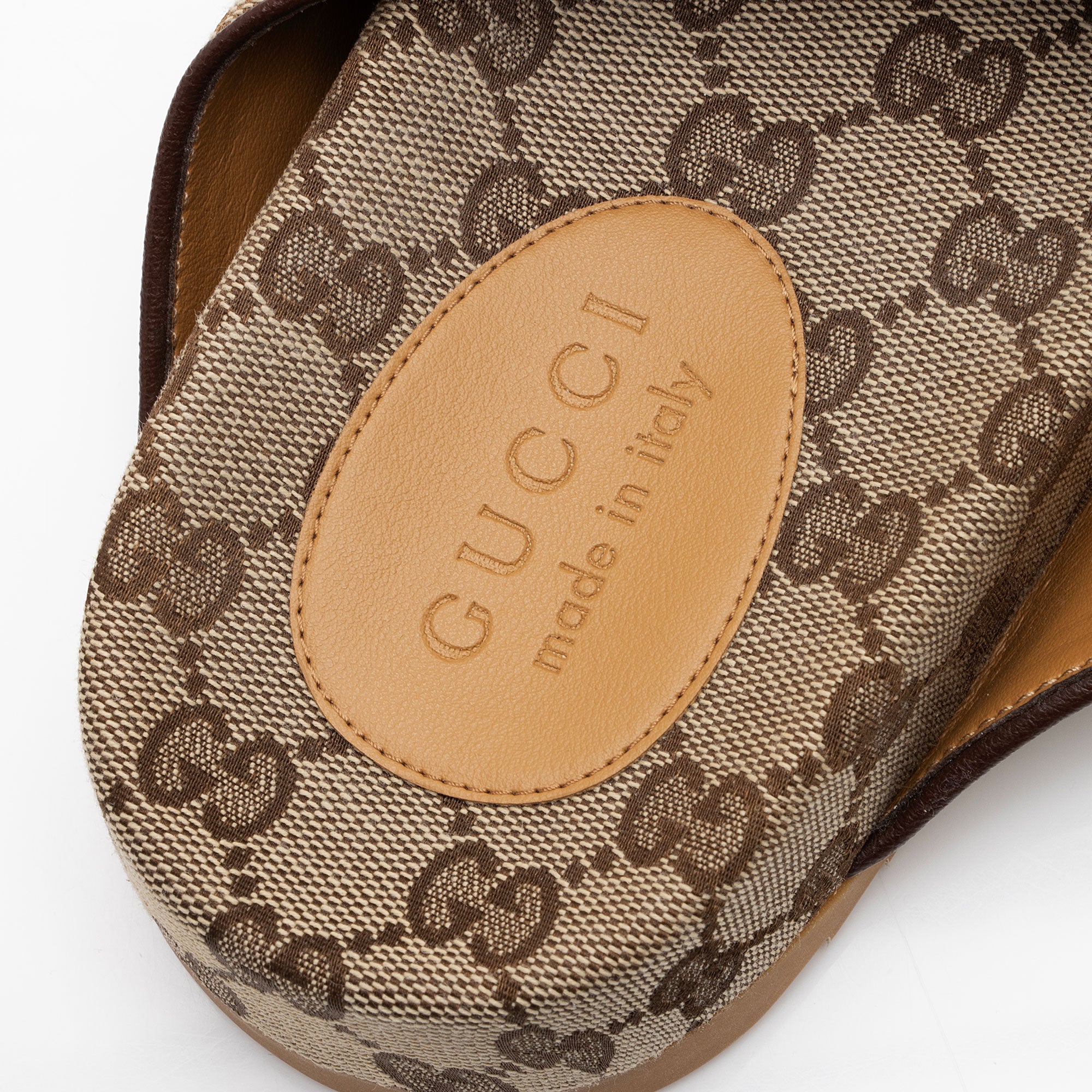 Gucci GG Canvas Slide Sandals - Men's Size 9 / 39 (SHF-RQ6FFI)