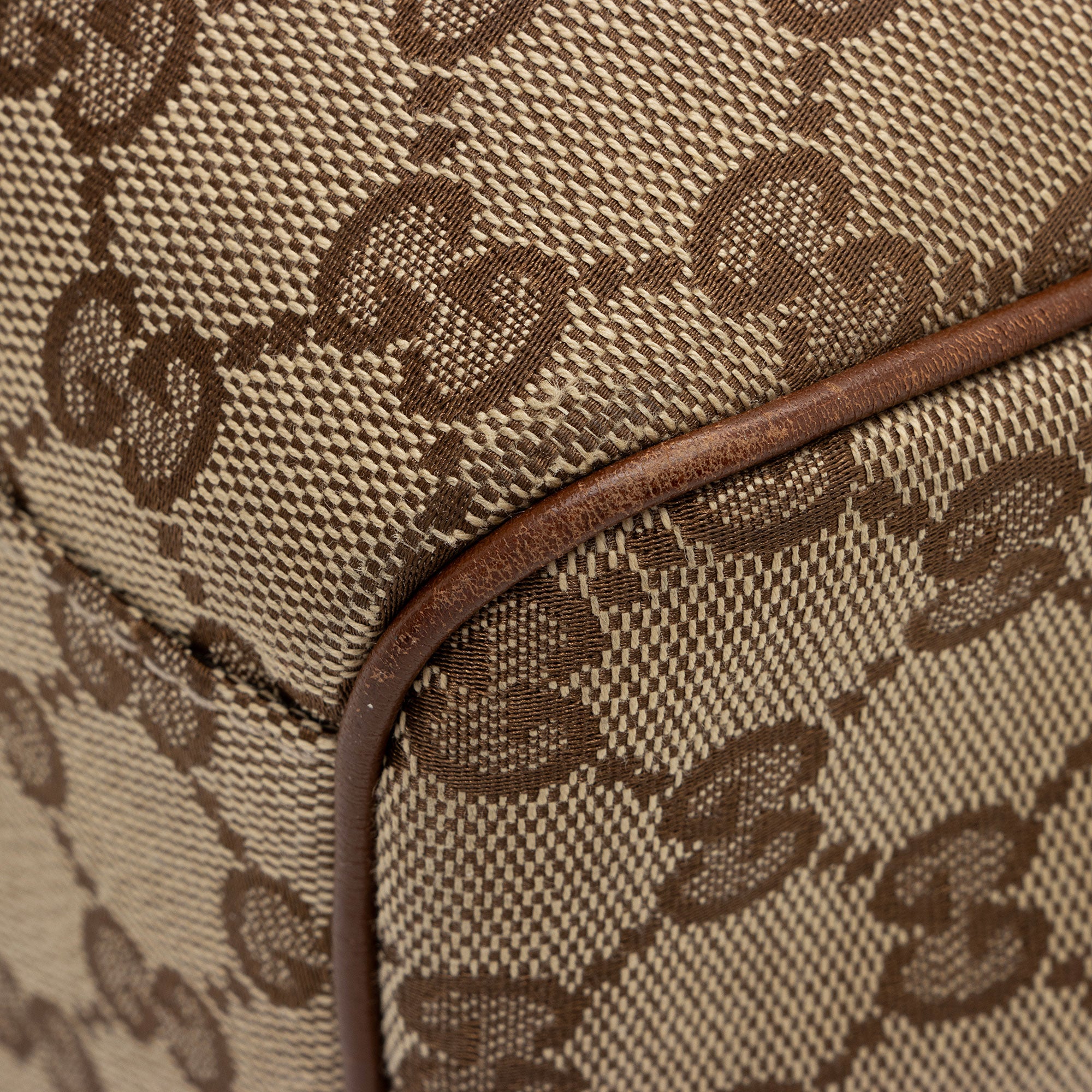 Gucci GG Canvas Sukey Medium Tote (SHF-PAQjHW)