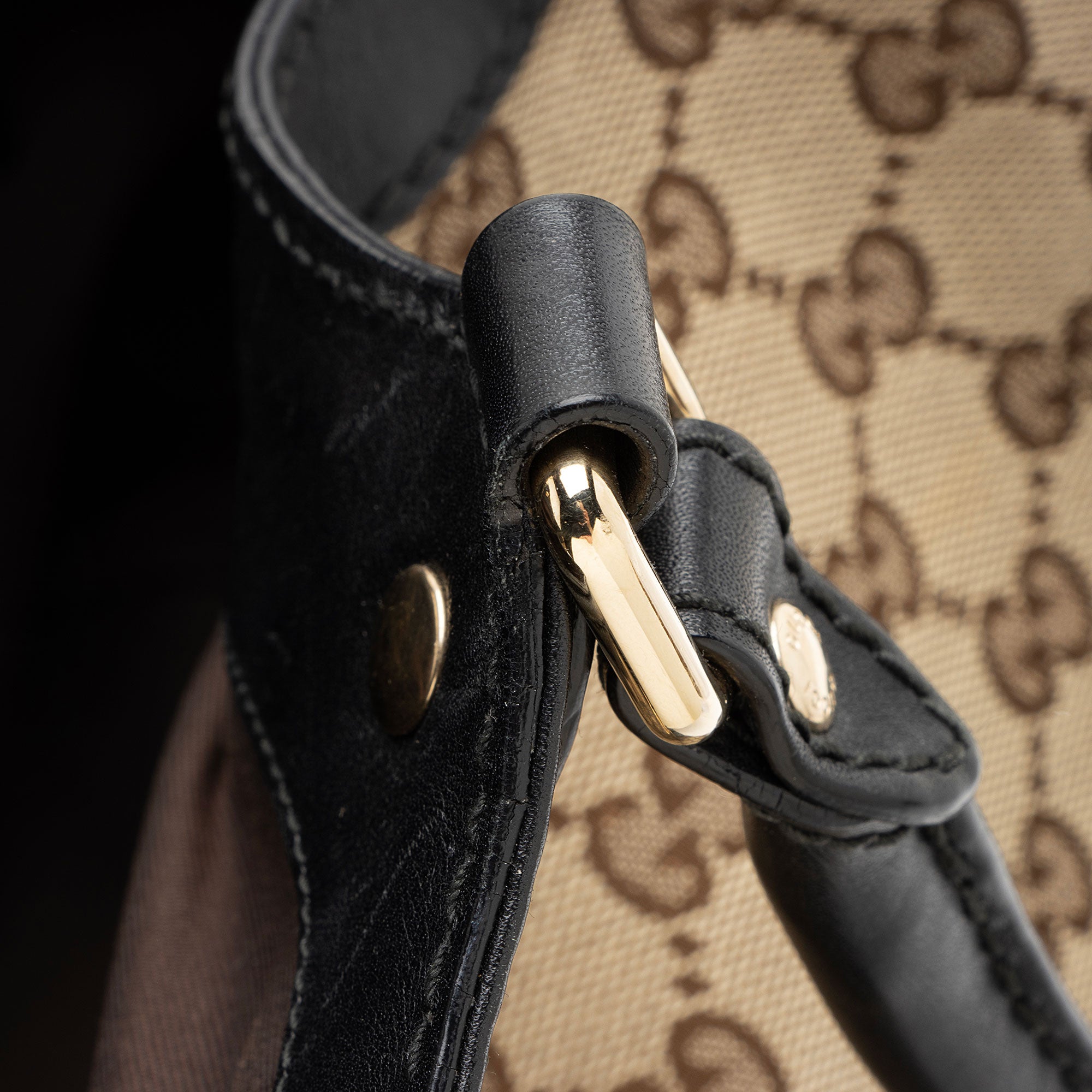 Gucci GG Canvas Sukey Medium Tote