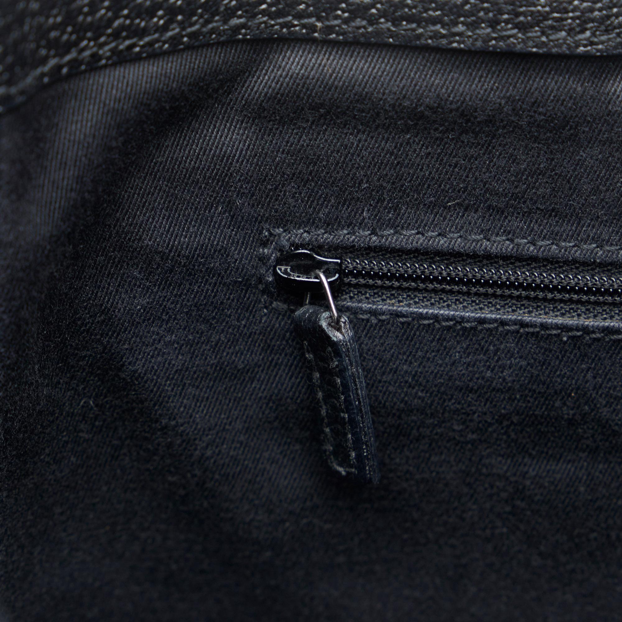 Gucci GG Canvas Tote Bag (SHG-JoDHFm)