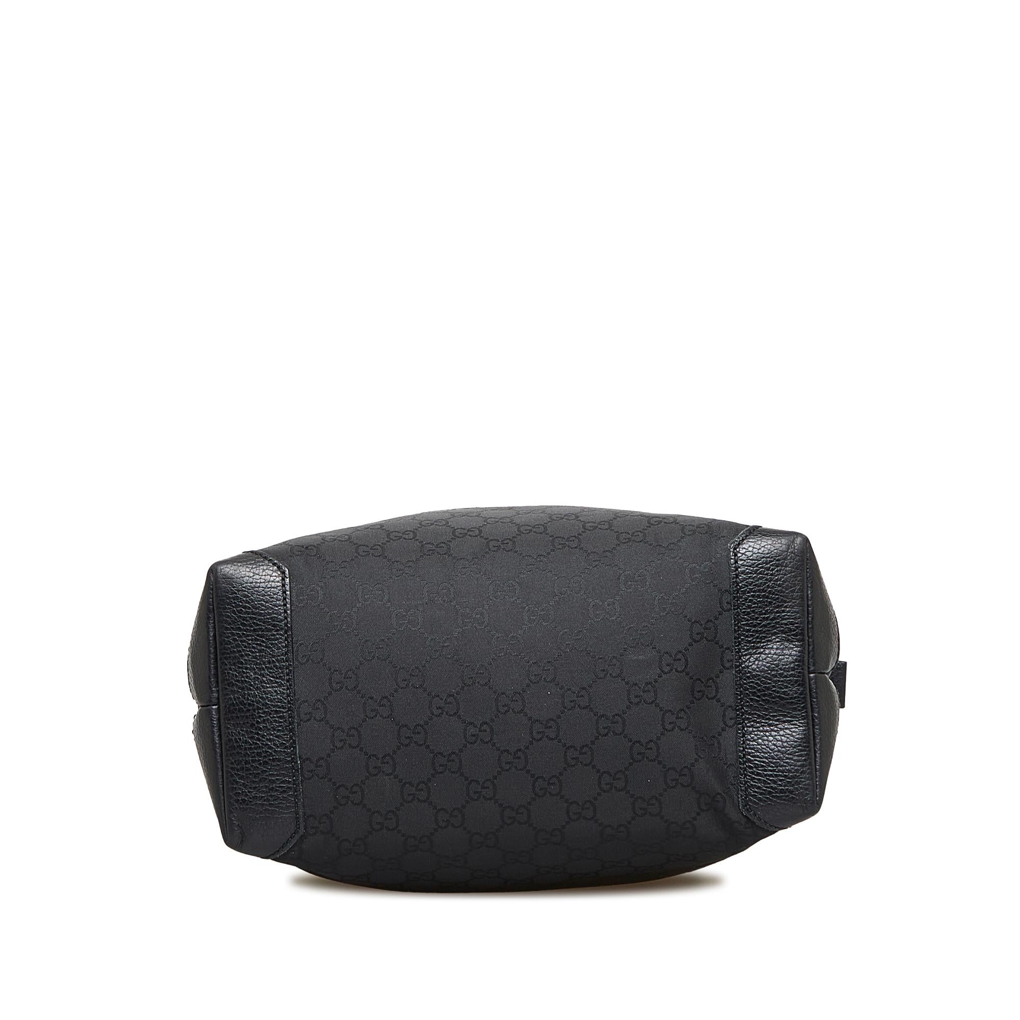 Gucci GG Canvas Tote (SHG-ZEXJn2)