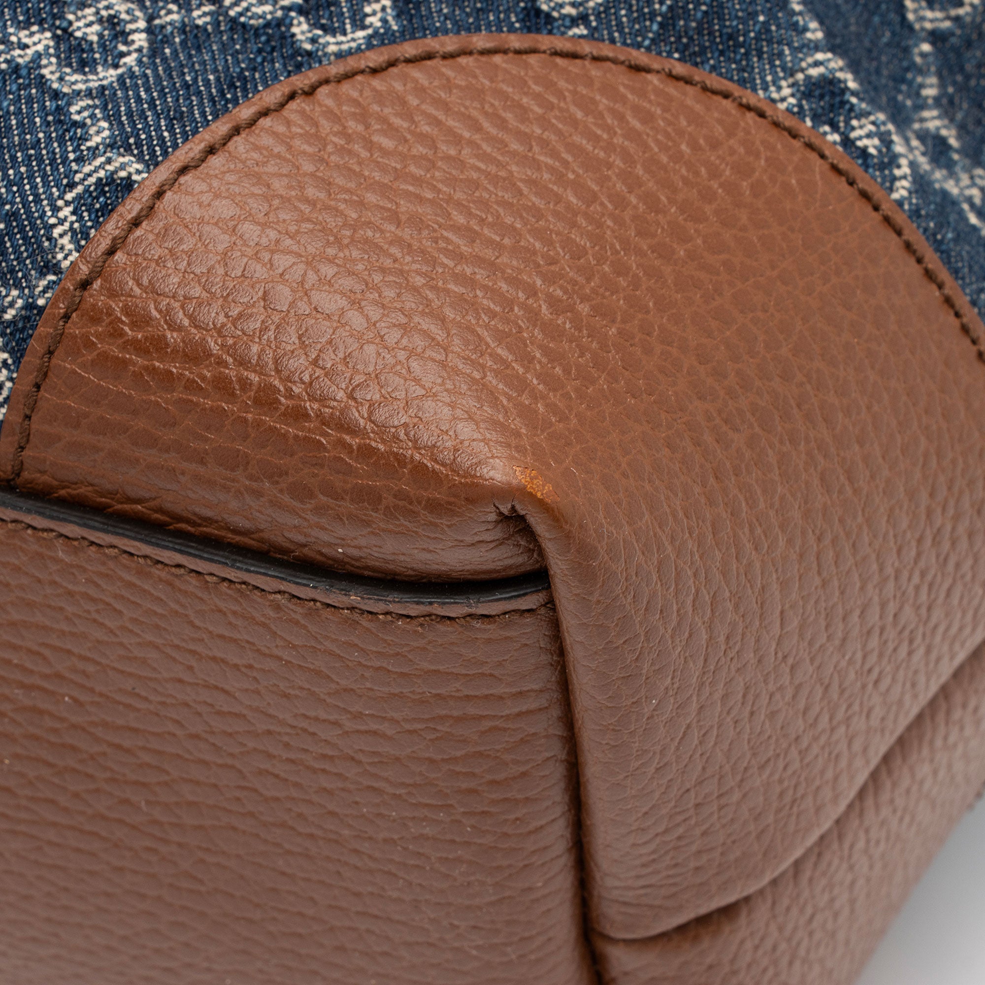 Gucci GG Denim Ophidia Medium Tote (SHF-qNfSkO)