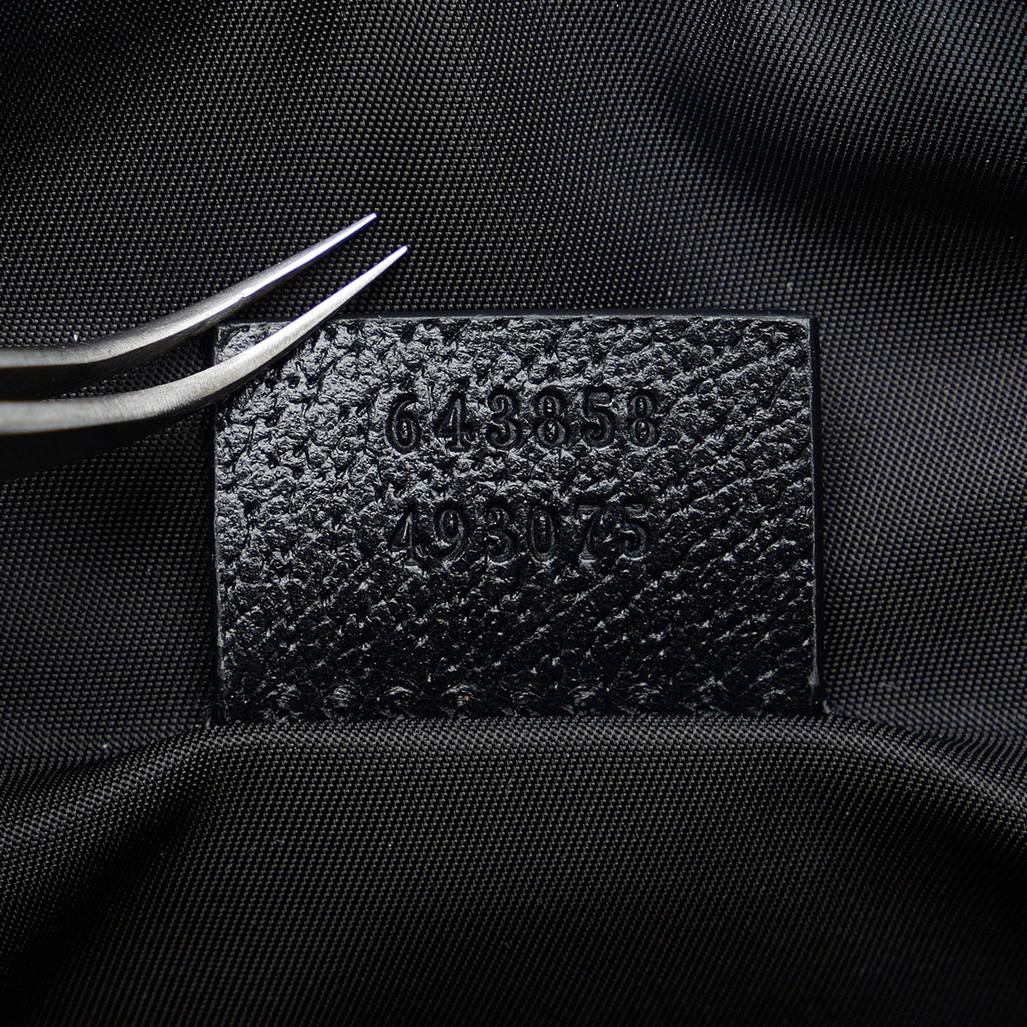 Gucci GG Econyl Off The Grid Messenger Bag (SHG-j2gsnZ)