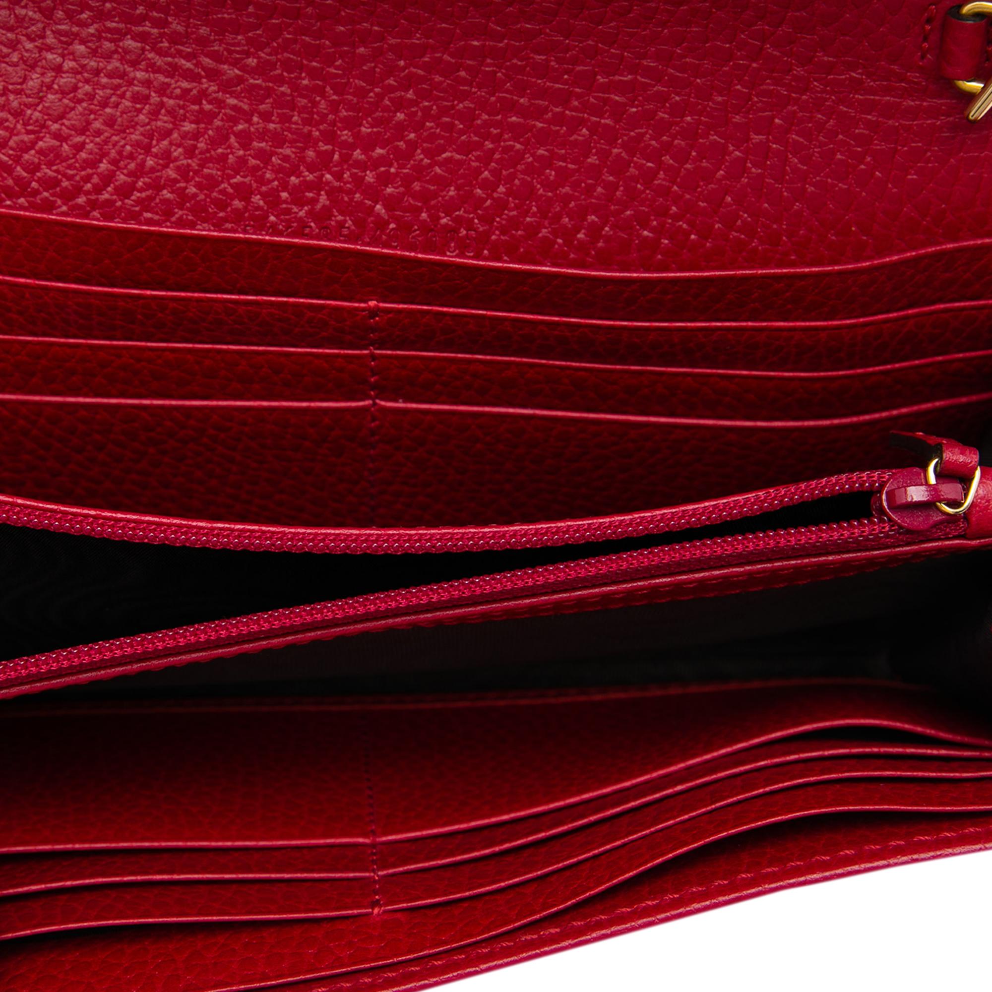 Gucci GG Marmont Calfskin Wallet on Chain