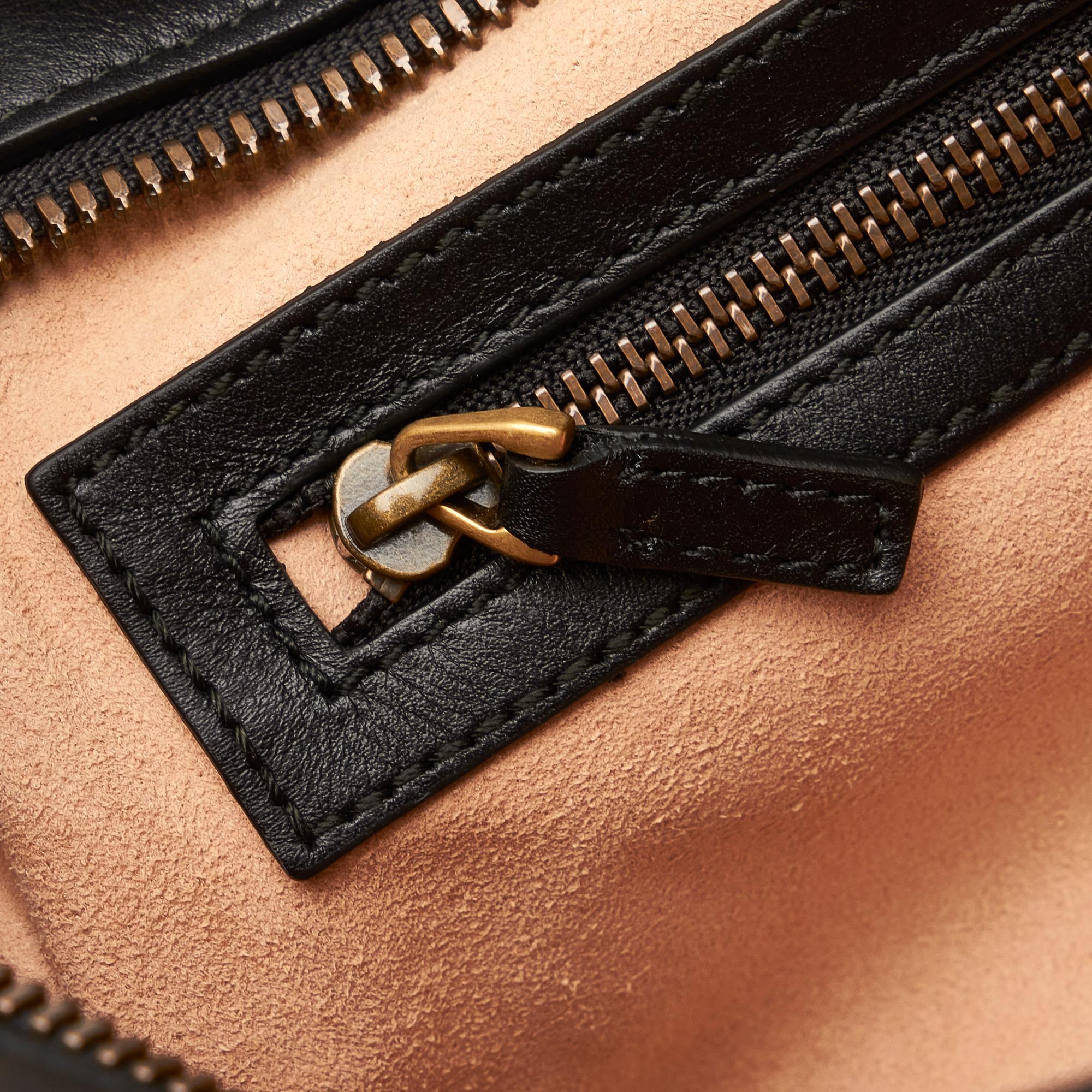 Gucci GG Marmont Ghost Crossbody Bag (SHG-1BAj04)