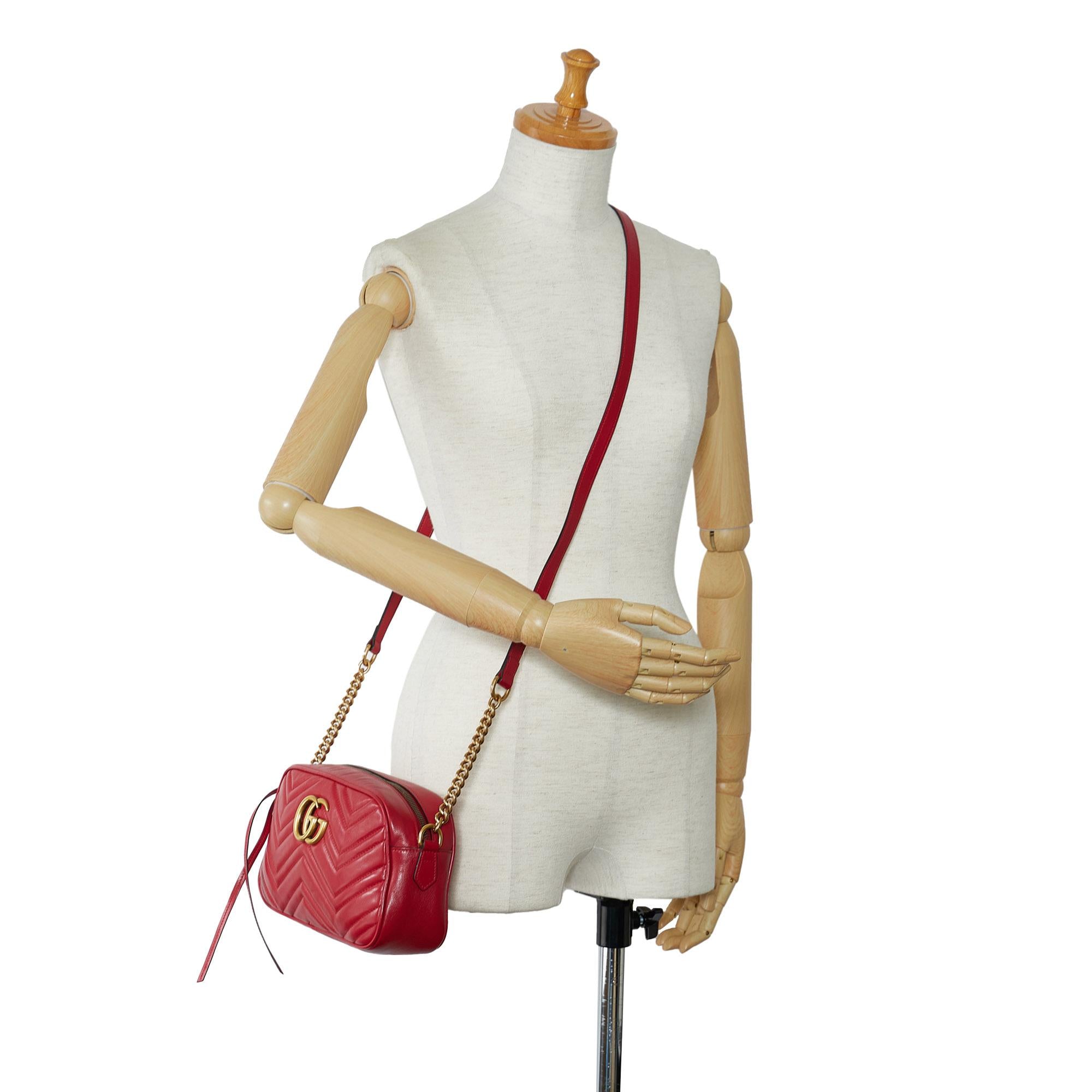 Gucci GG Marmont Matelasse Crossbody Bag (SHG-NhDdrJ)