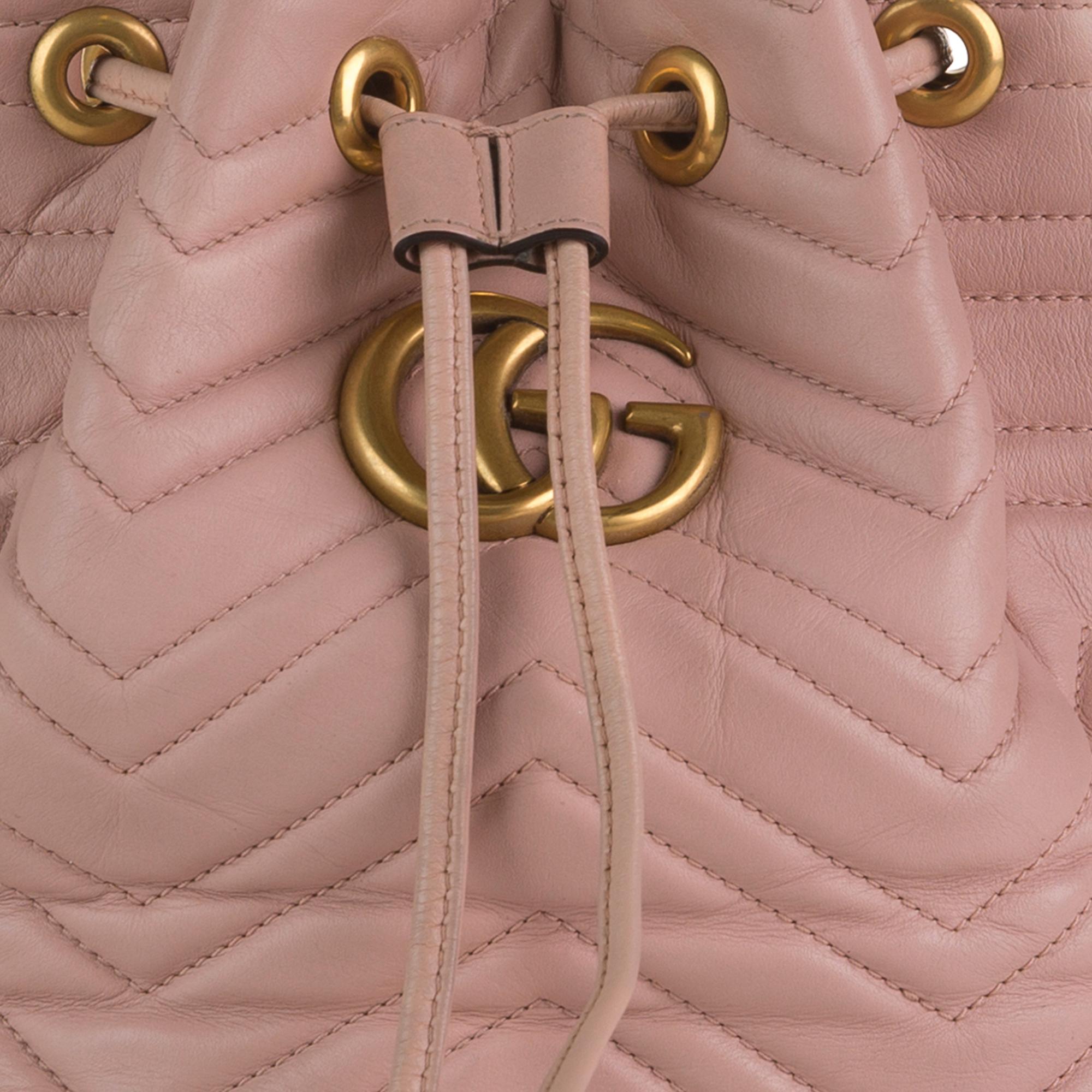 Gucci GG Marmont Web Bucket Bag (SHG-QWqd0K)