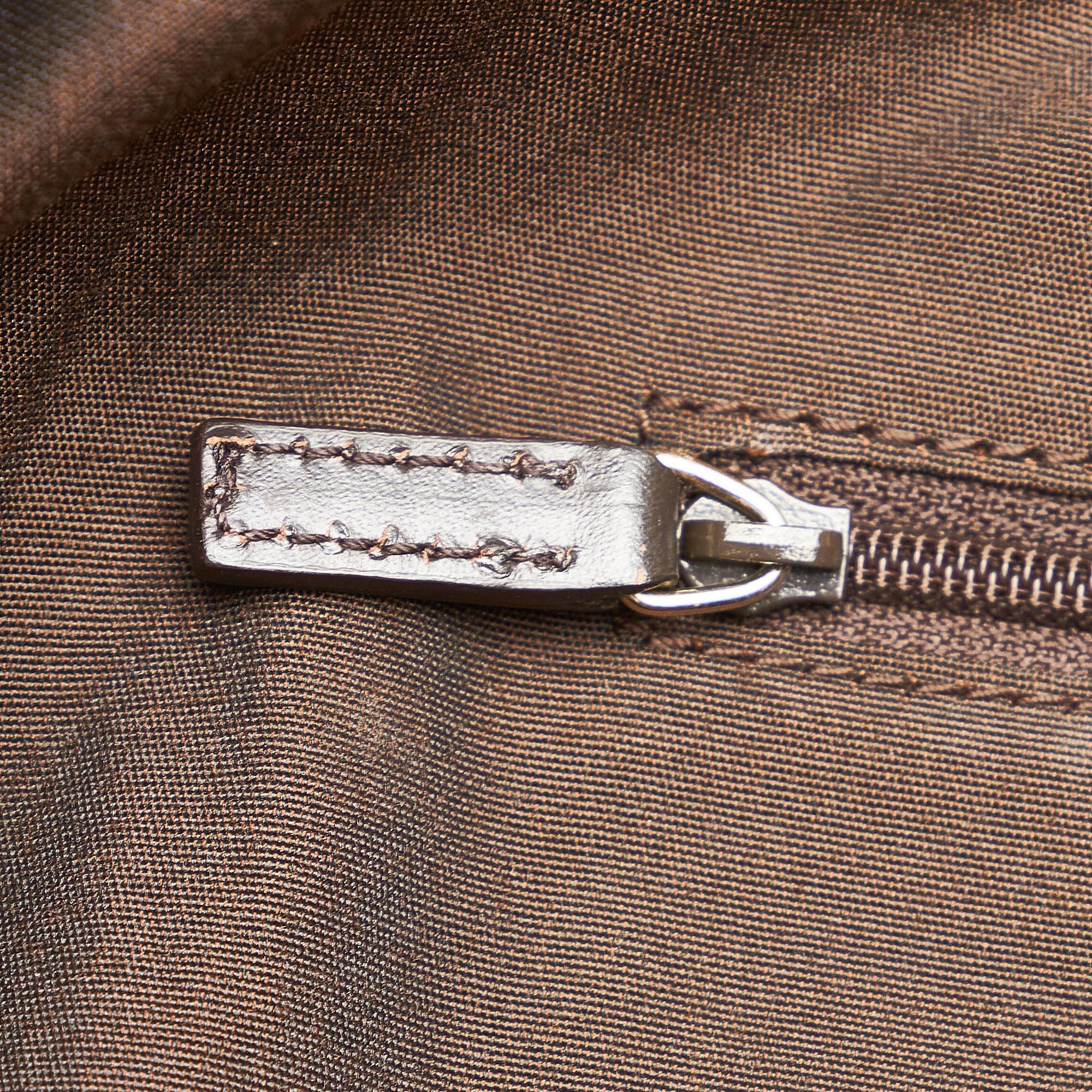 Gucci GG Nylon Full Moon Tote (SHG-uPx8Bm)