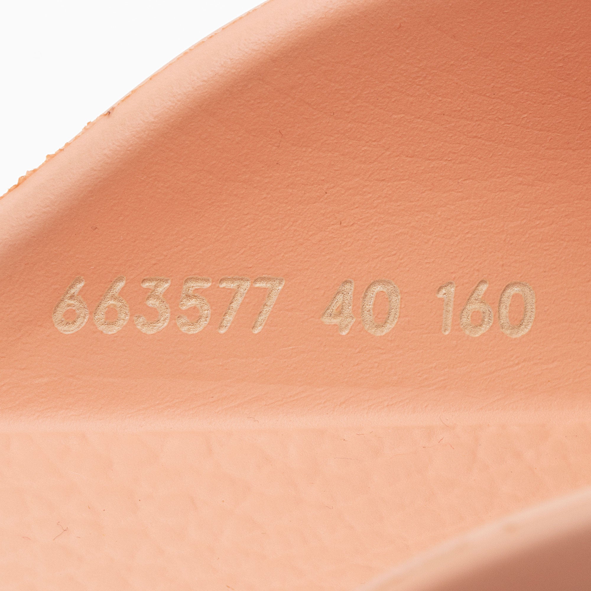 Gucci GG Rubber Clogs - Size 9 / 39