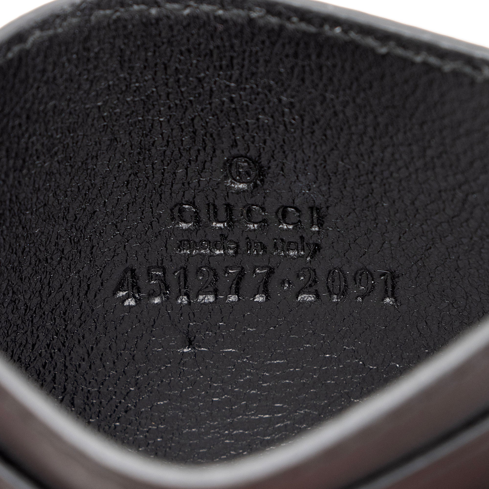 Gucci GG Supreme Bee Card Holder (SHF-ya4IYu)