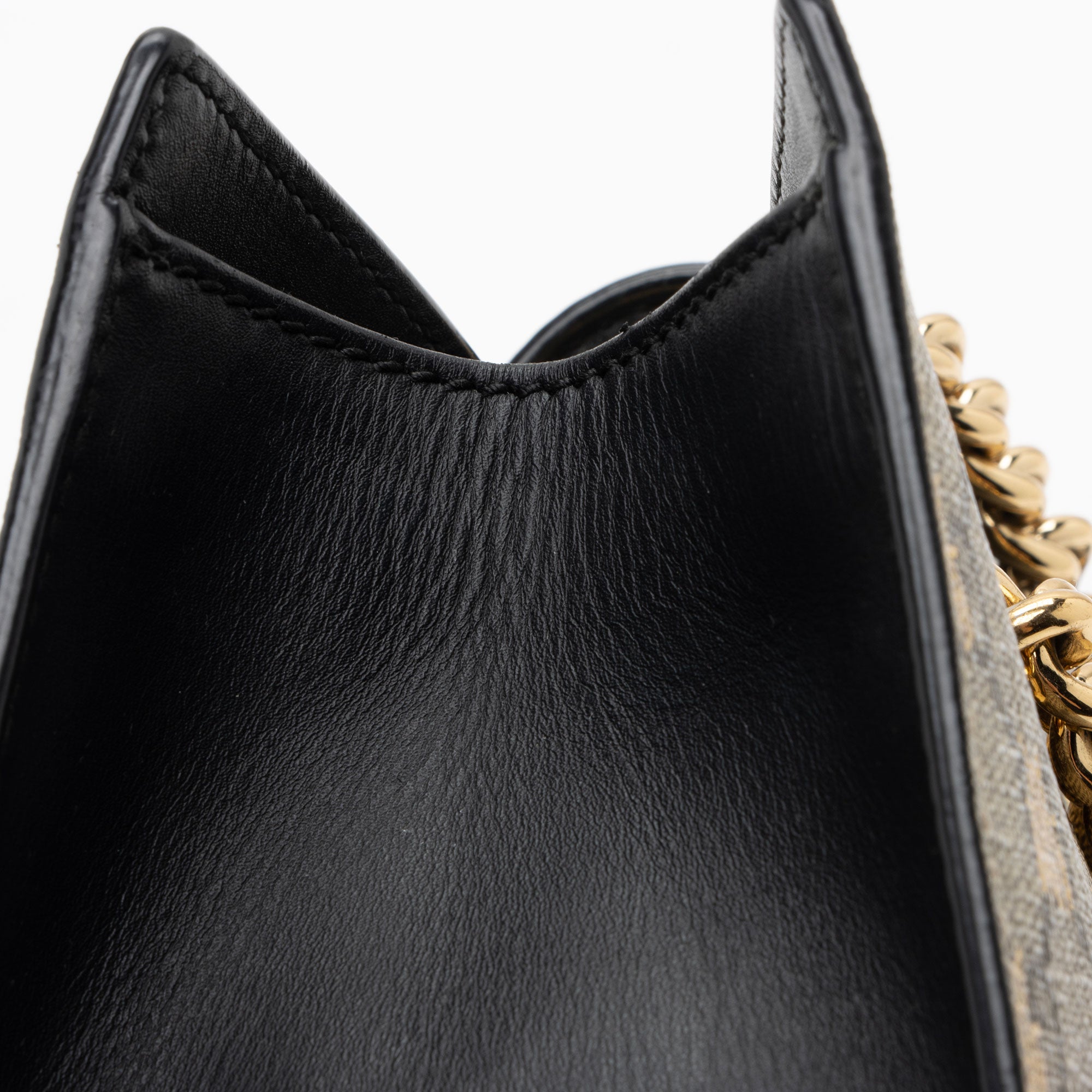 Gucci GG Supreme Bees Padlock Small Shoulder Bag (SHF-GLVNfB)