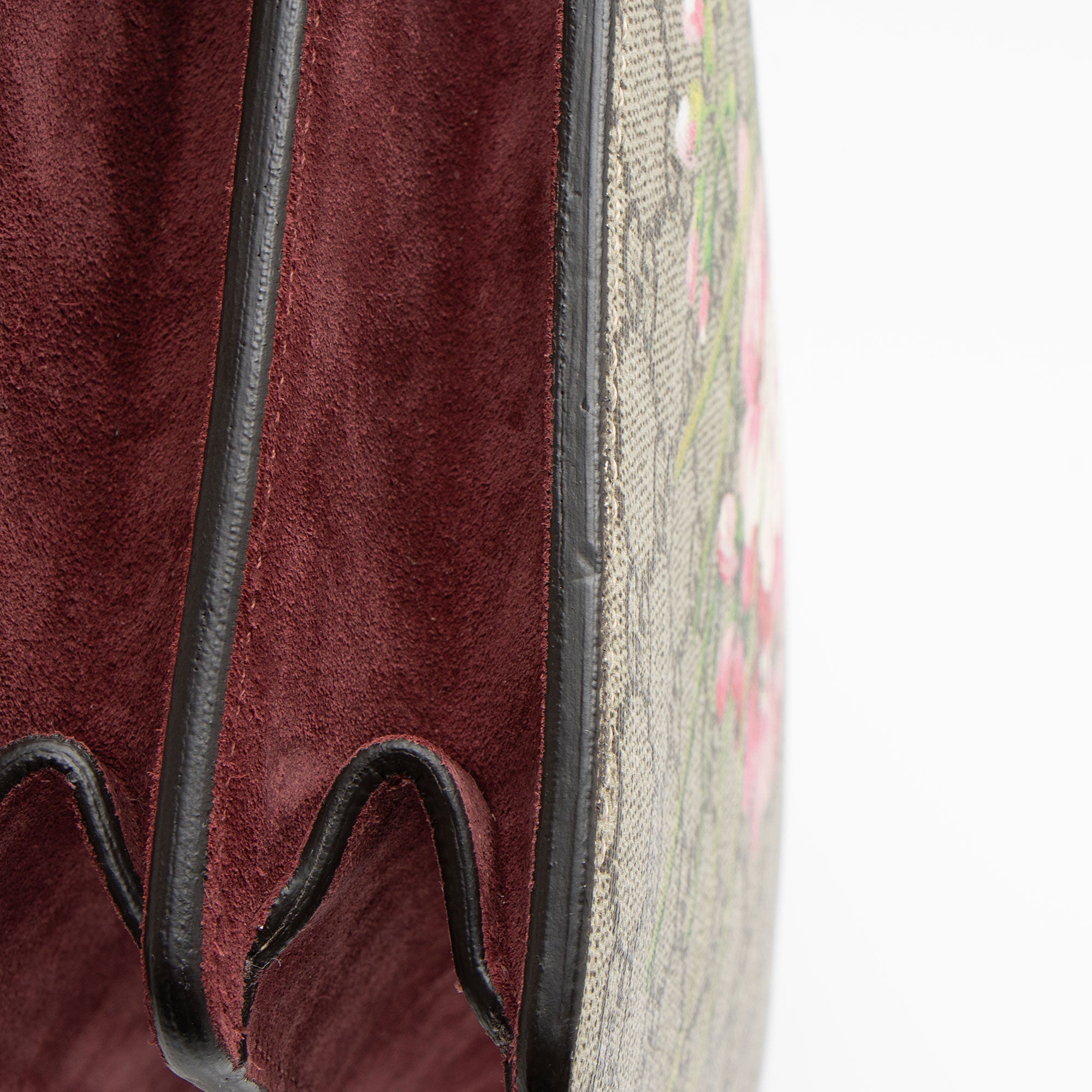 Gucci GG Supreme Blooms Dionysus Medium Shoulder Bag