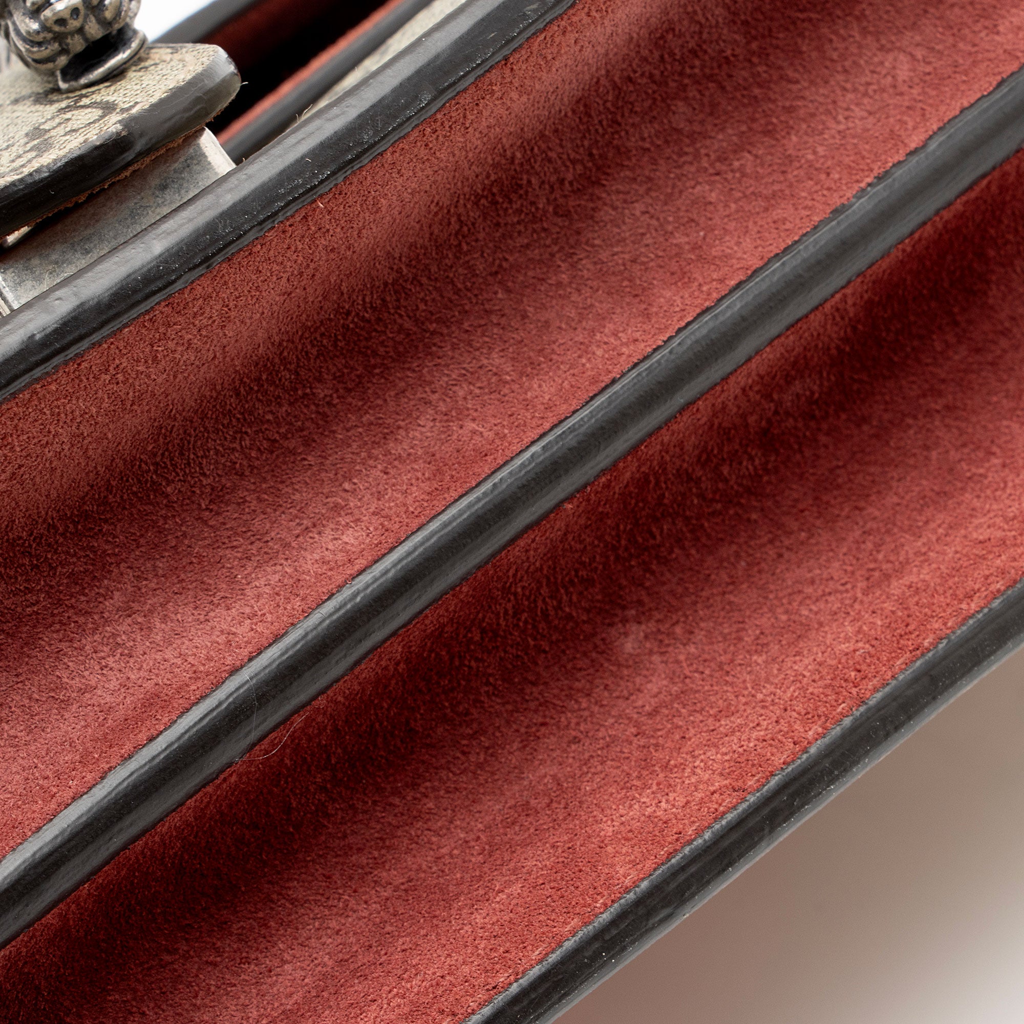 Gucci GG Supreme Blooms Dionysus Small Shoulder Bag (SHF-FbfbDG)