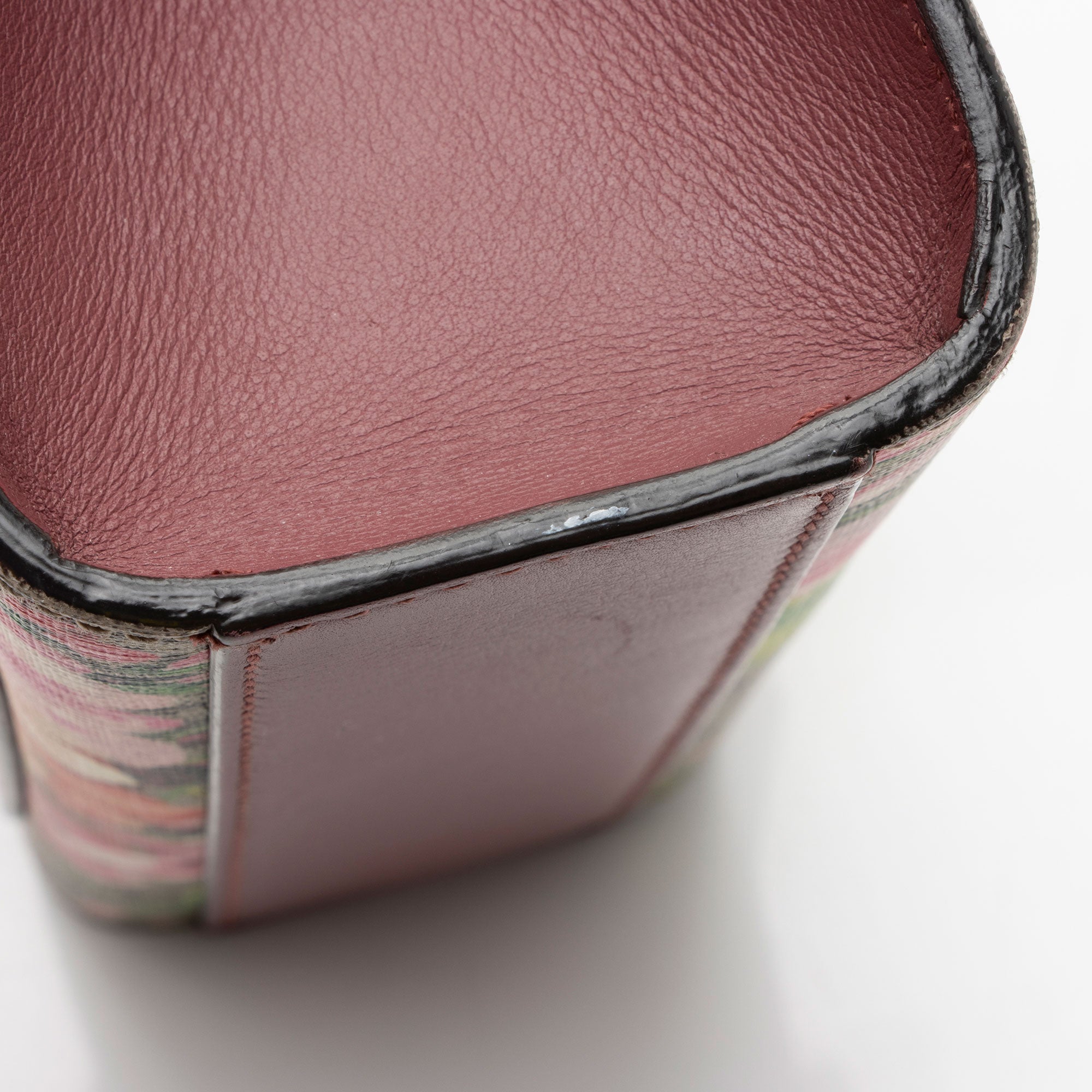 Gucci GG Supreme Blooms Padlock Small Shoulder Bag (SHF-BfraHH)