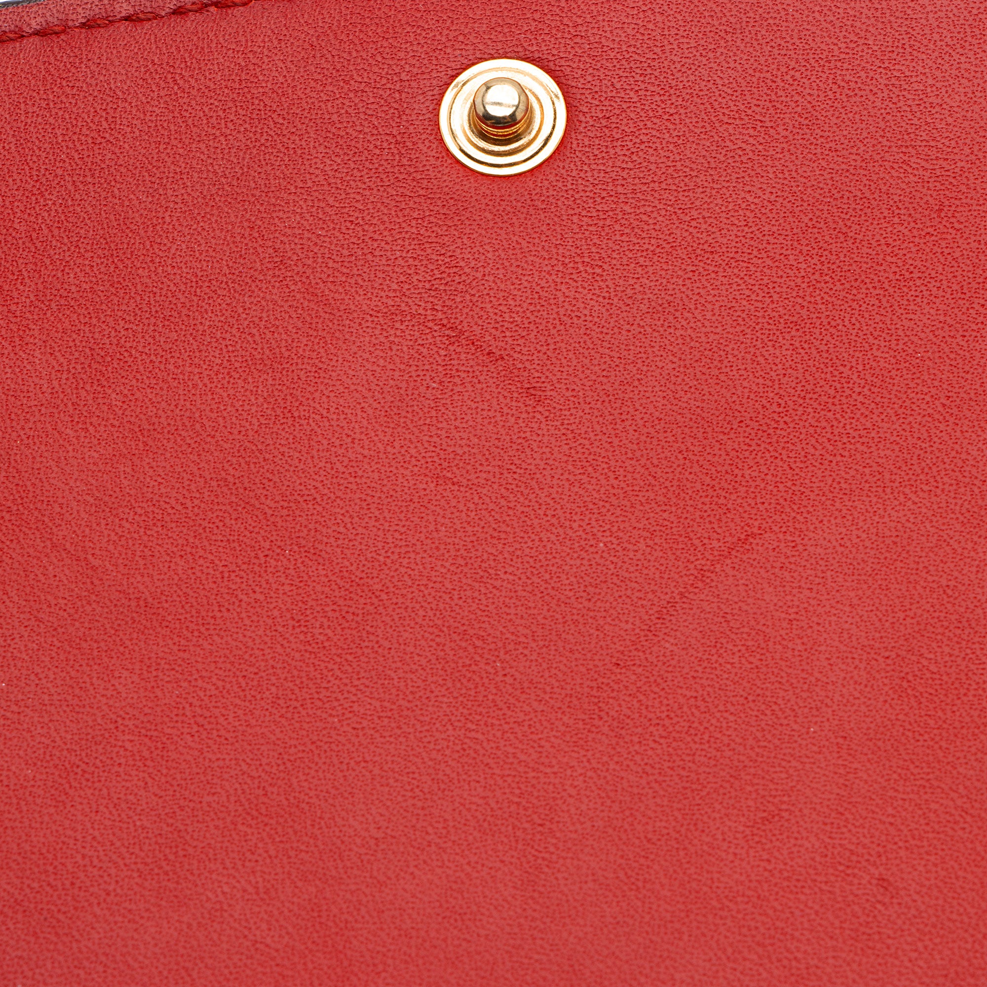 Gucci GG Supreme Blooms Wallet on Chain (SHF-QnKgUn)