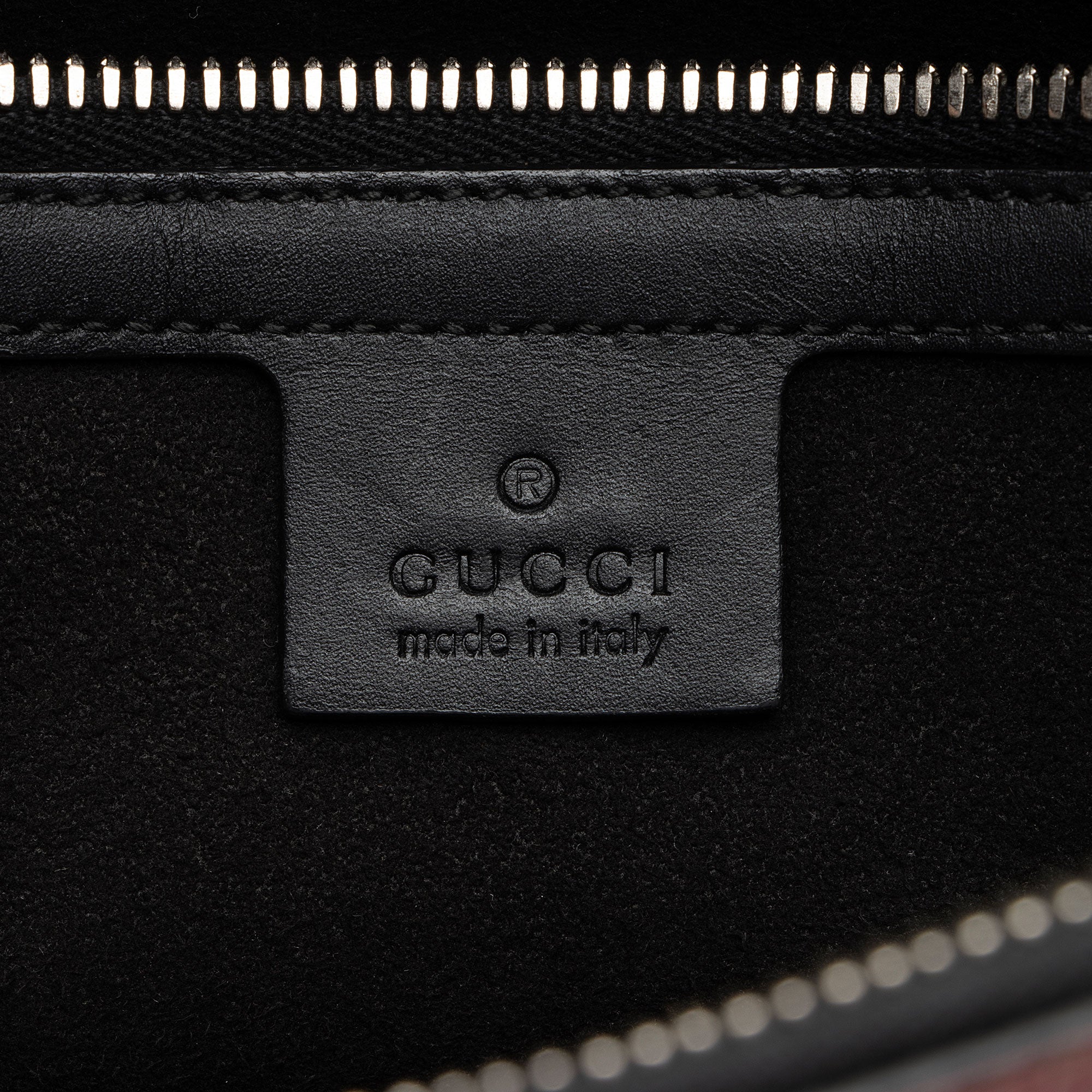 Gucci GG Supreme Caleido Web Small Messenger