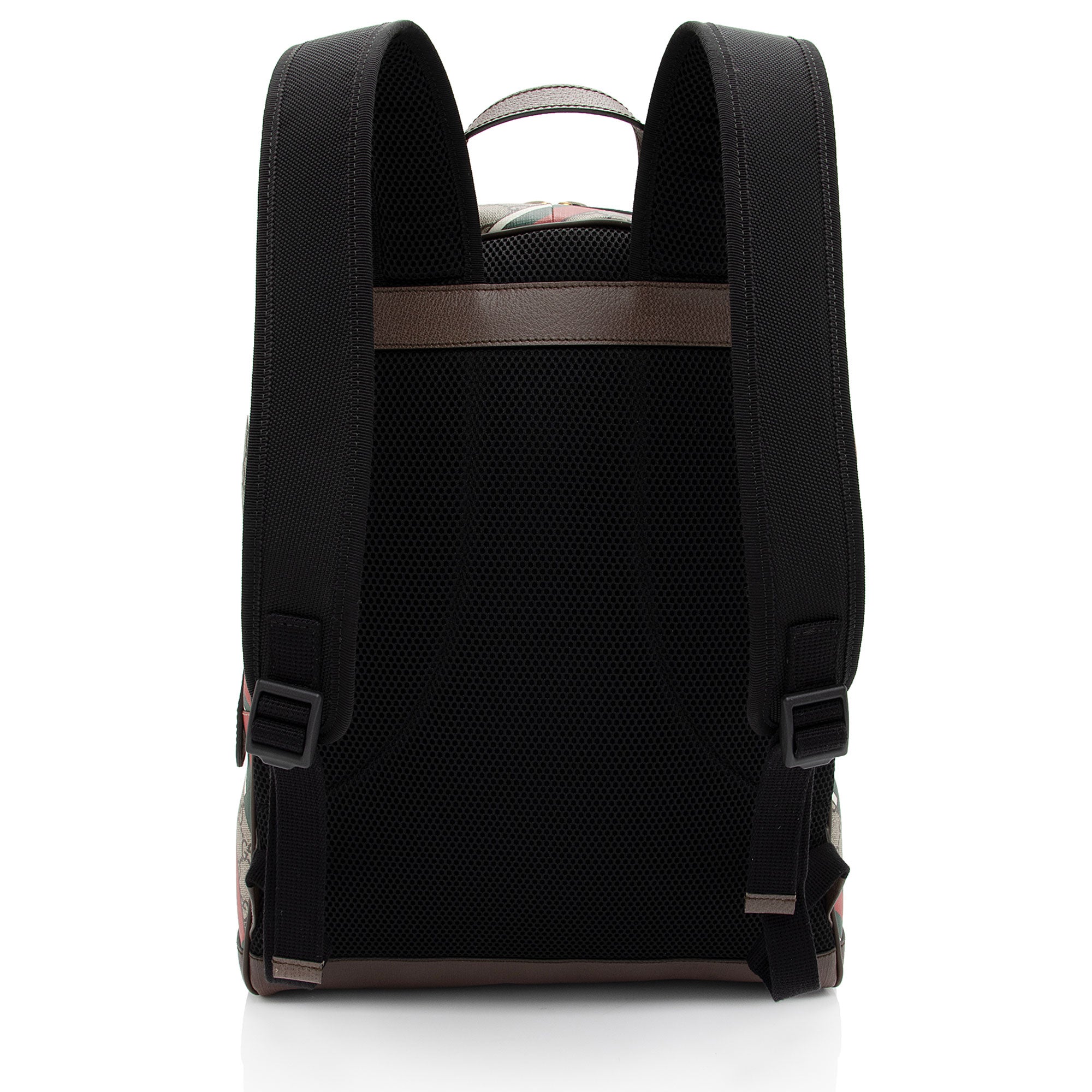 Gucci GG Supreme Chevron Medium Day Backpack (SHF-NG4dLJ)