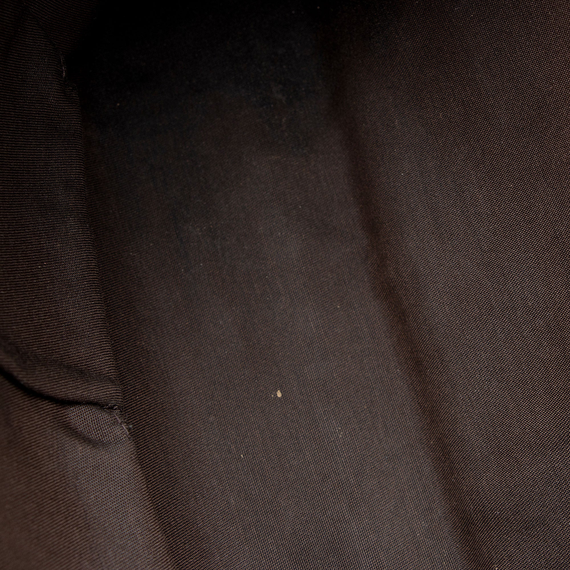 Gucci GG Supreme Classic Flat Medium Messenger Bag (SHF-z1jpvQ)