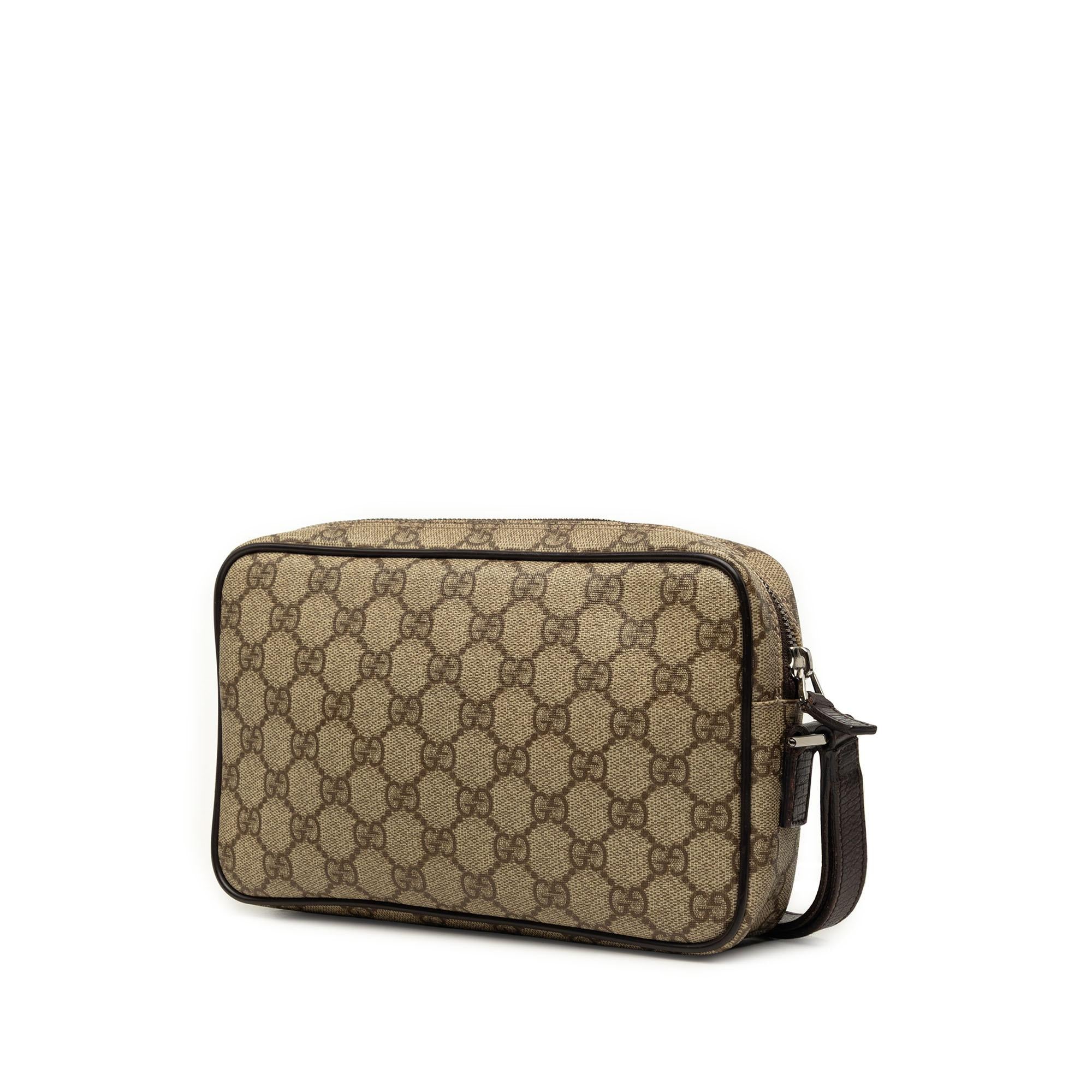 Gucci GG Supreme Clutch