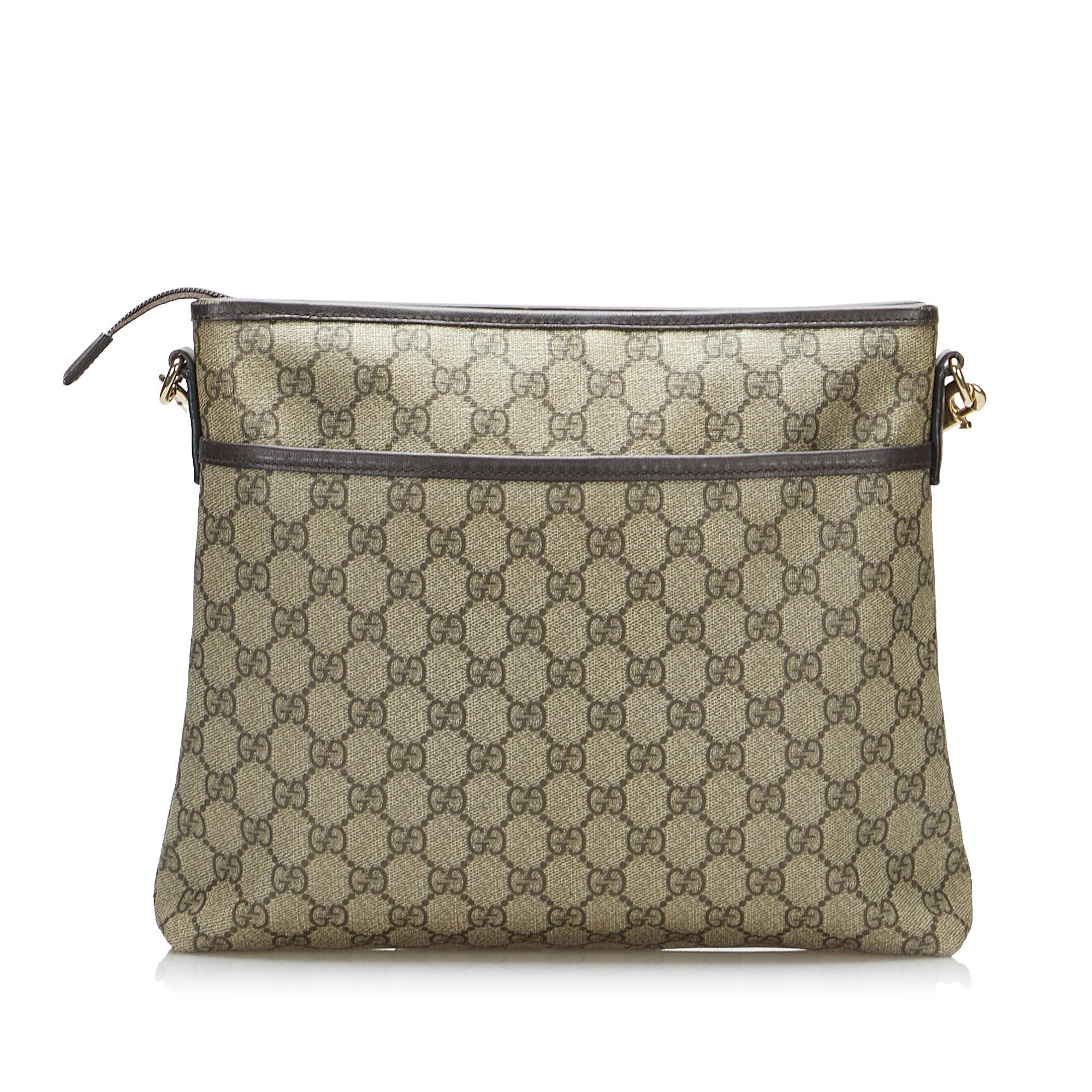 Gucci GG Supreme Crossbody Bag (SHG-huMVBD)