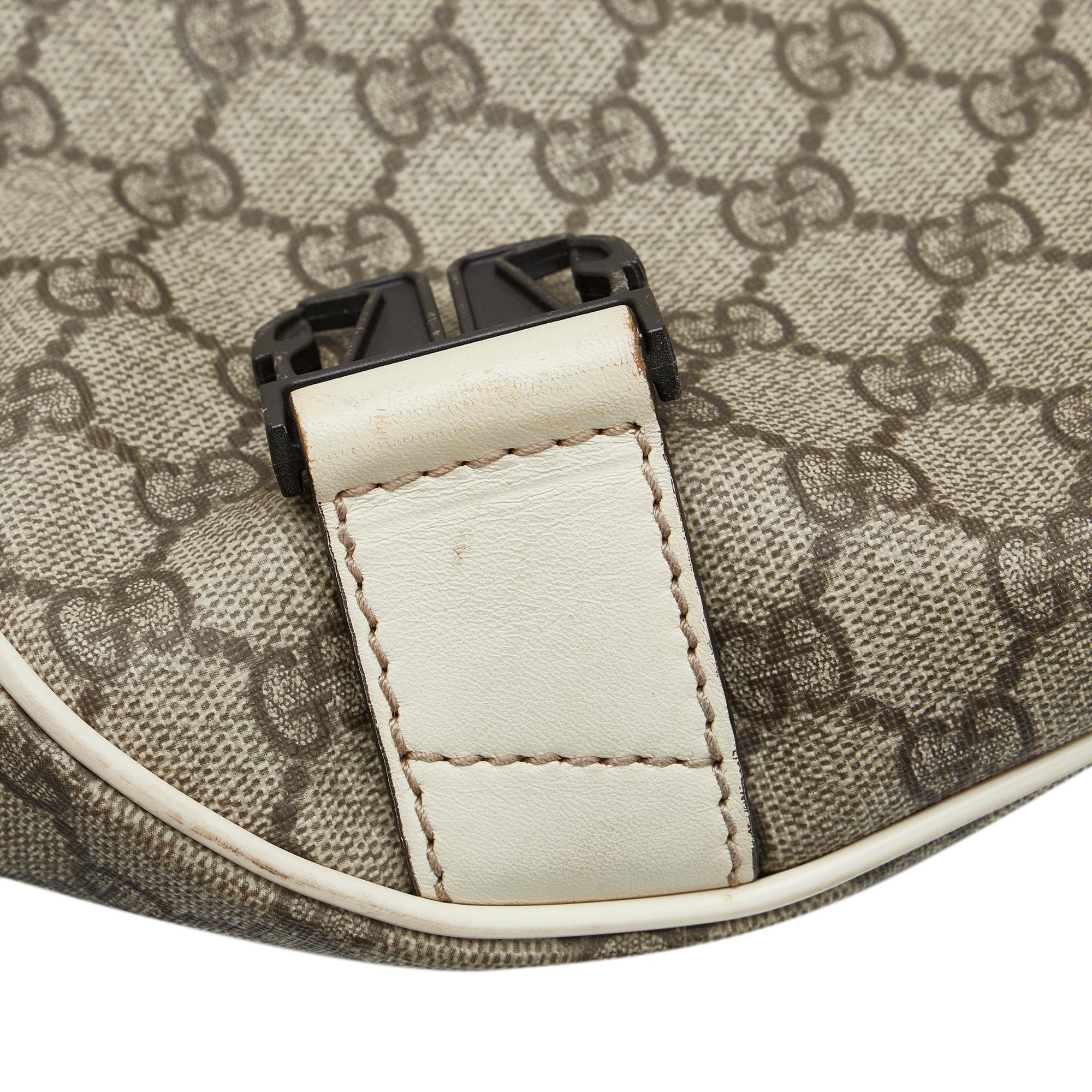 Gucci GG Supreme Crossbody Bag (SHG-5GchCX)