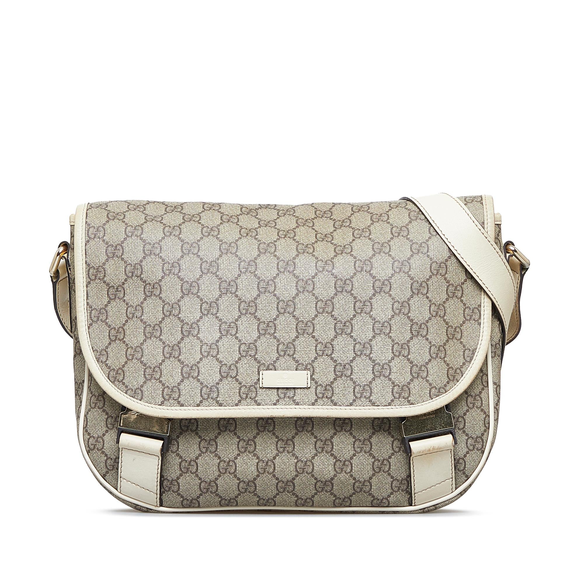 Gucci GG Supreme Crossbody Bag (SHG-5GchCX)