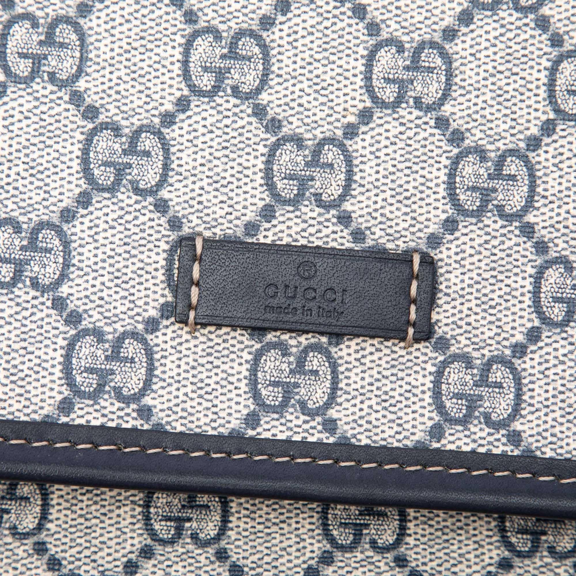 Gucci GG Supreme Crossbody