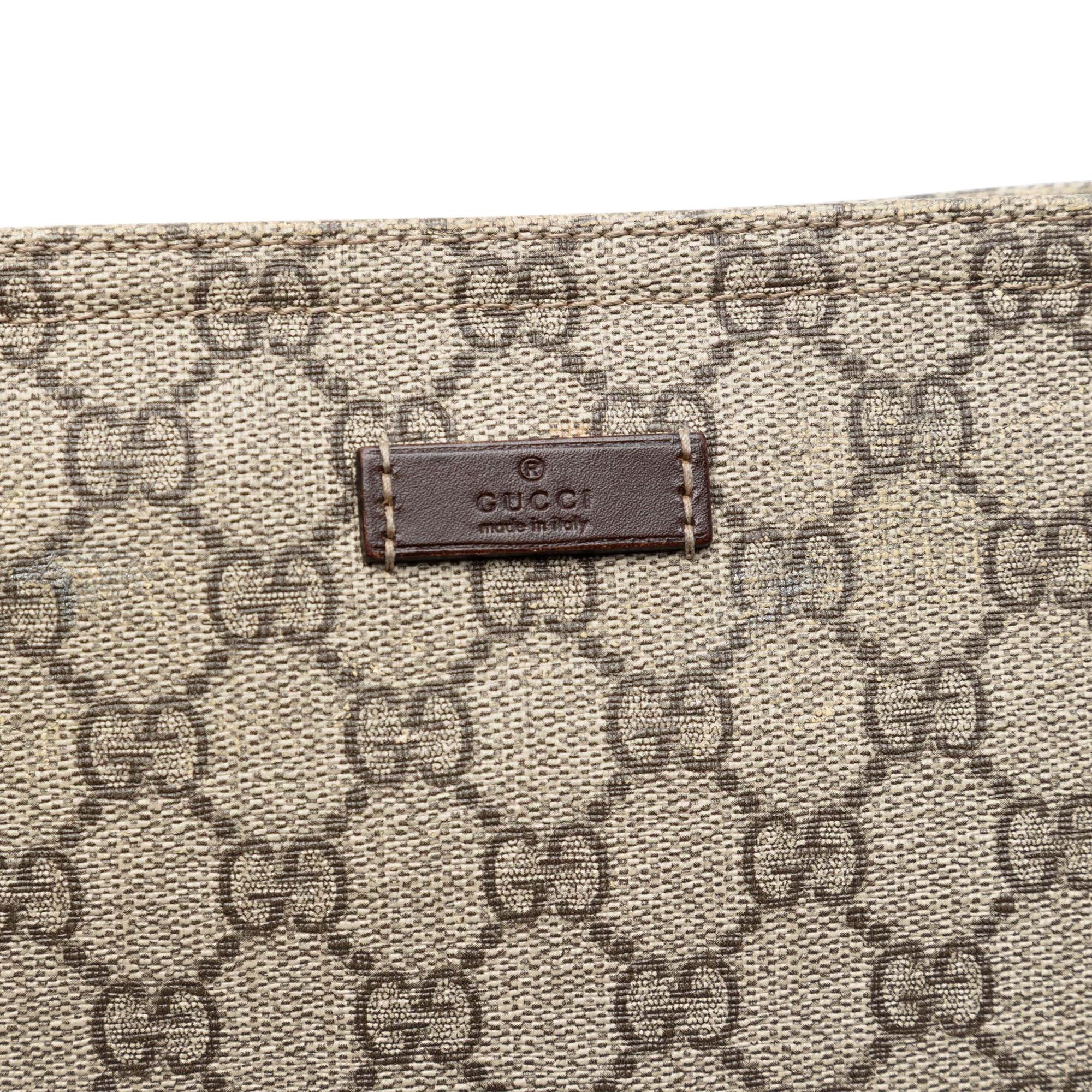 Gucci GG Supreme Crossbody