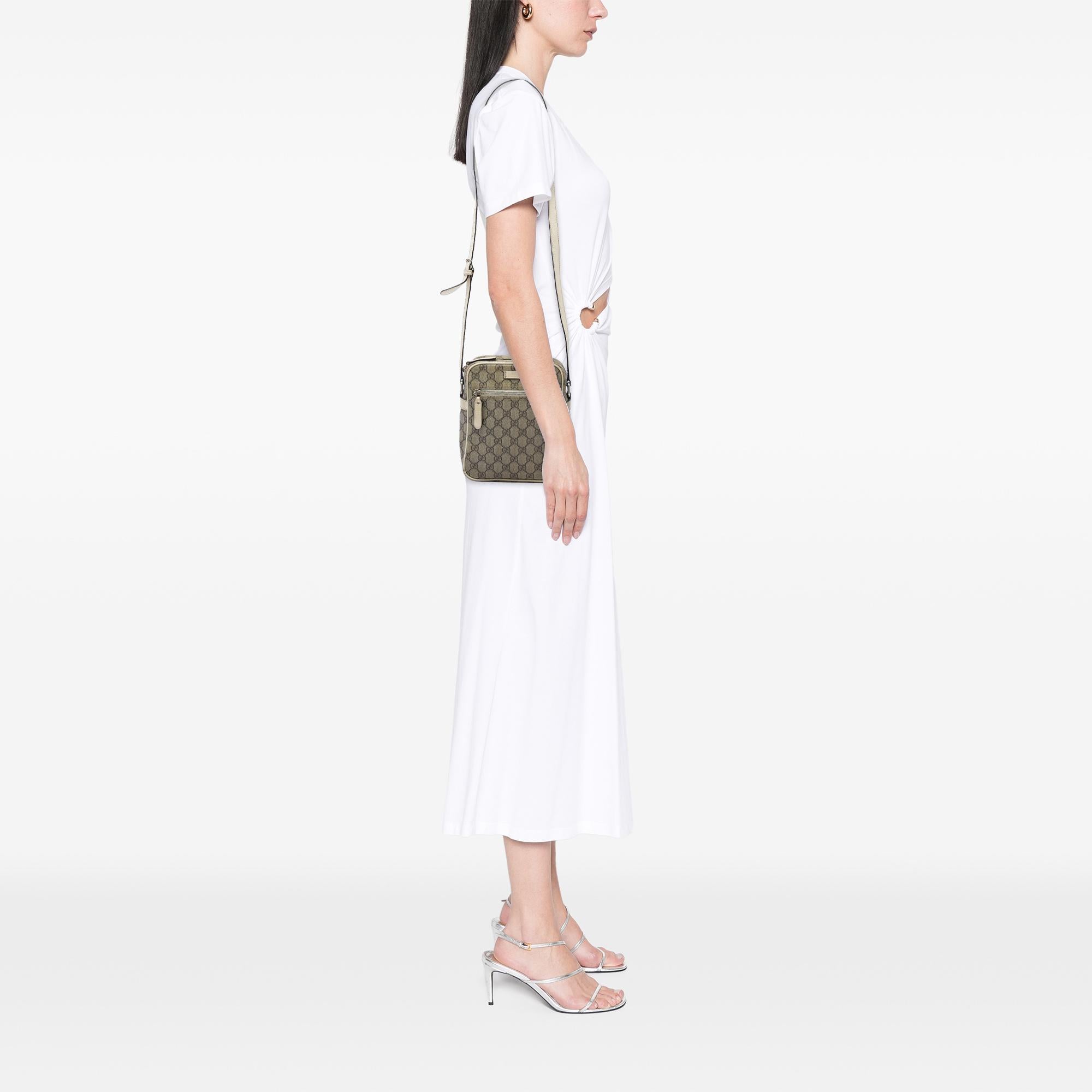 Gucci GG Supreme Crossbody