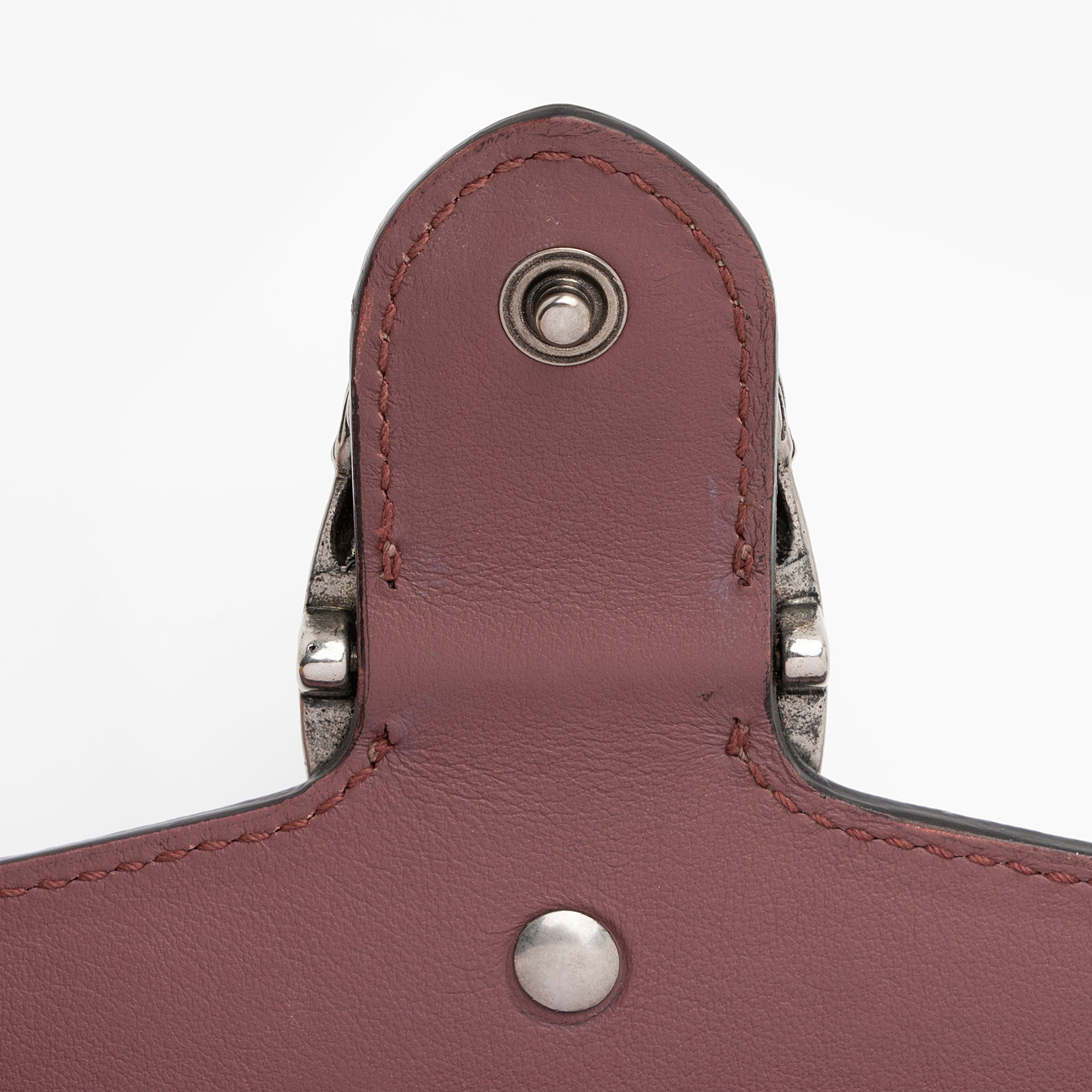 Gucci GG Supreme Blooms Dionysus Mini Wallet on Chain Bag (SHF-I8Vu9w)