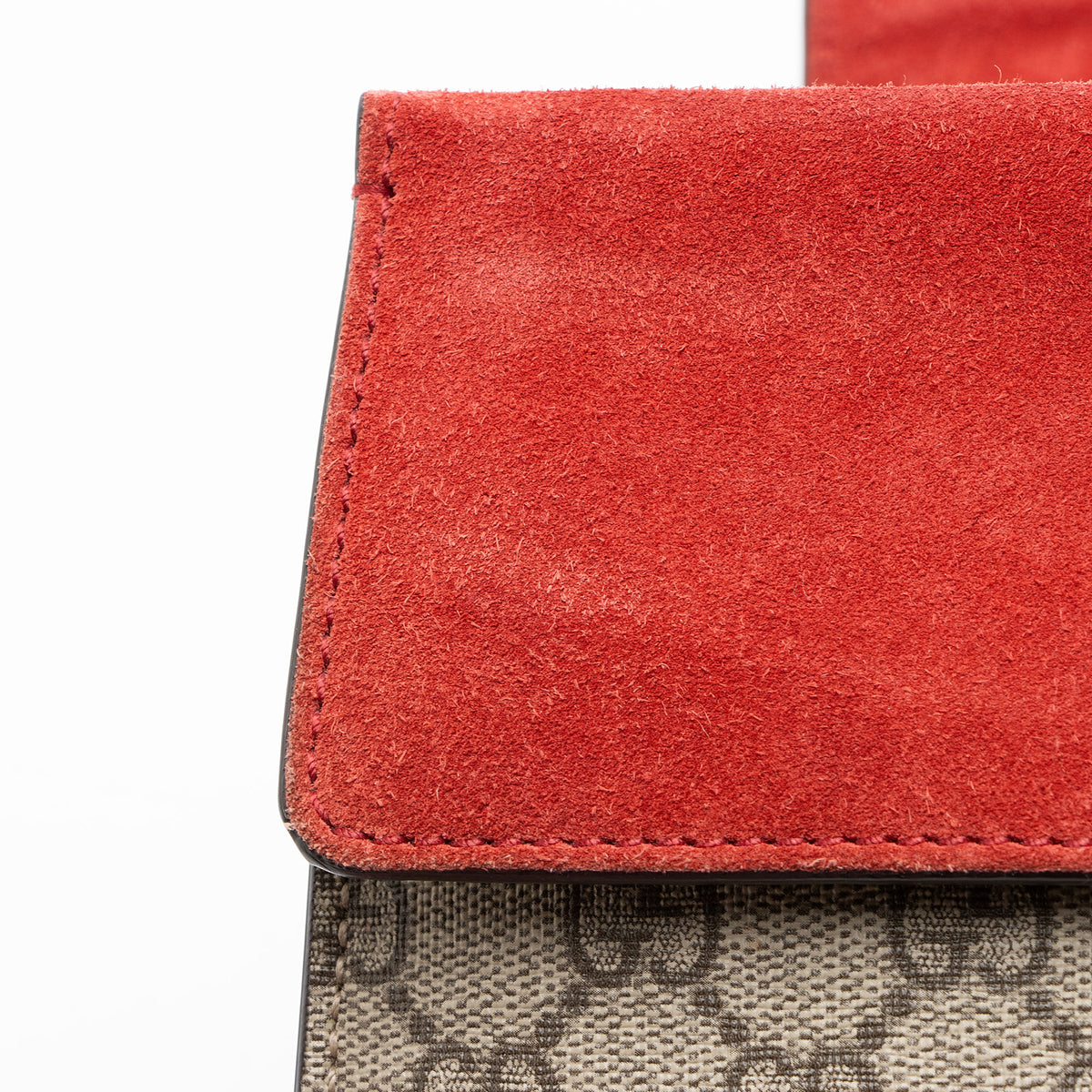 Gucci GG Supreme Dionysus Medium Shoulder Bag