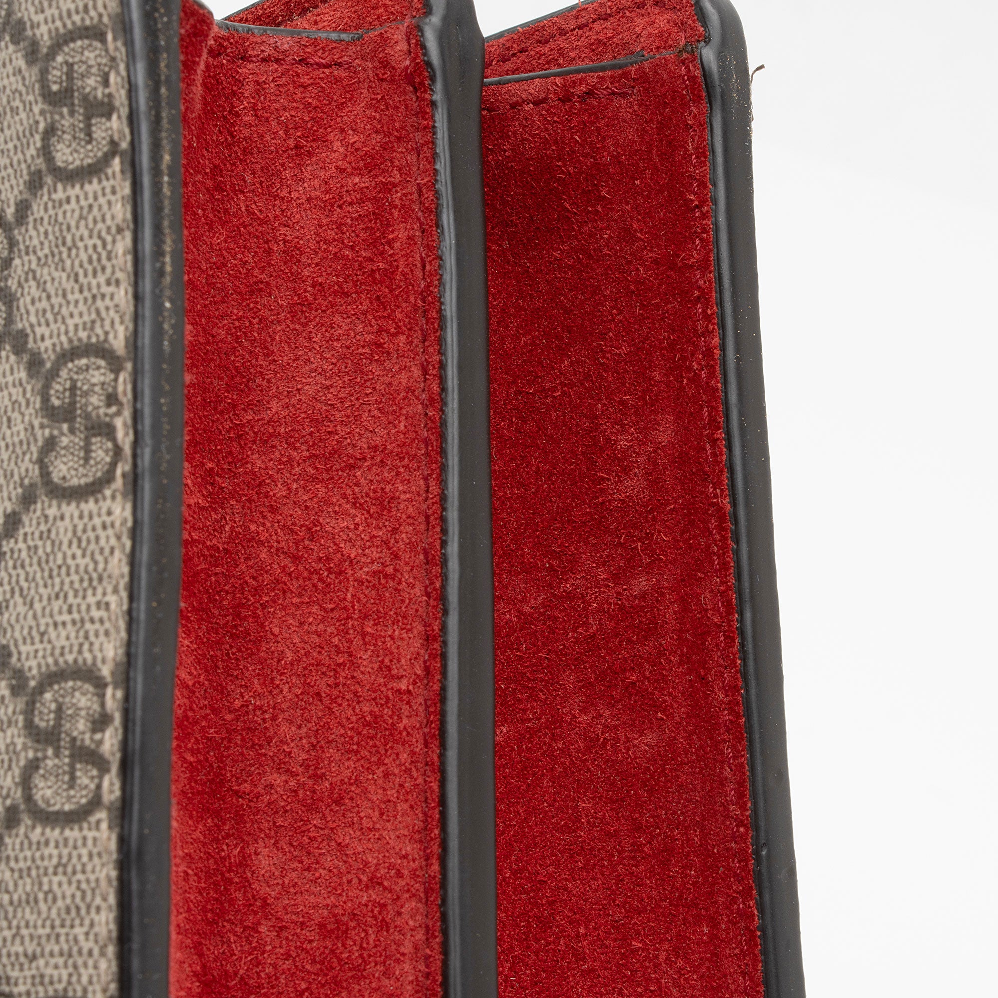 Gucci GG Supreme Dionysus Small Shoulder Bag (SHF-uOVvgi)