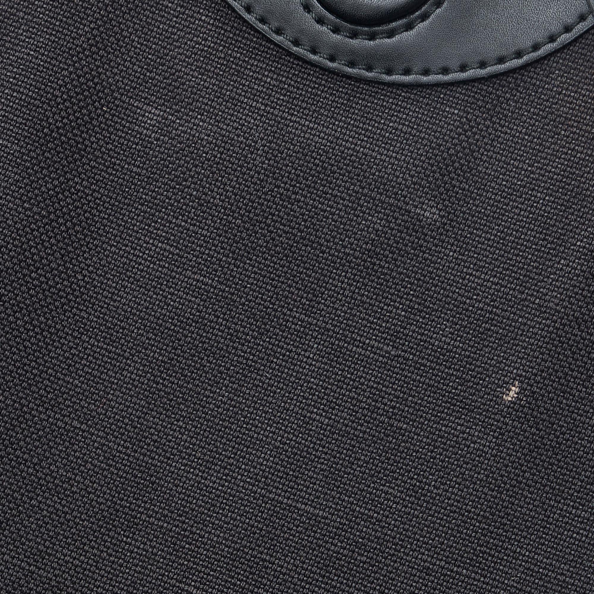 Gucci GG Supreme Envelope Web Crossbody Bag (SHG-XQKQ70)