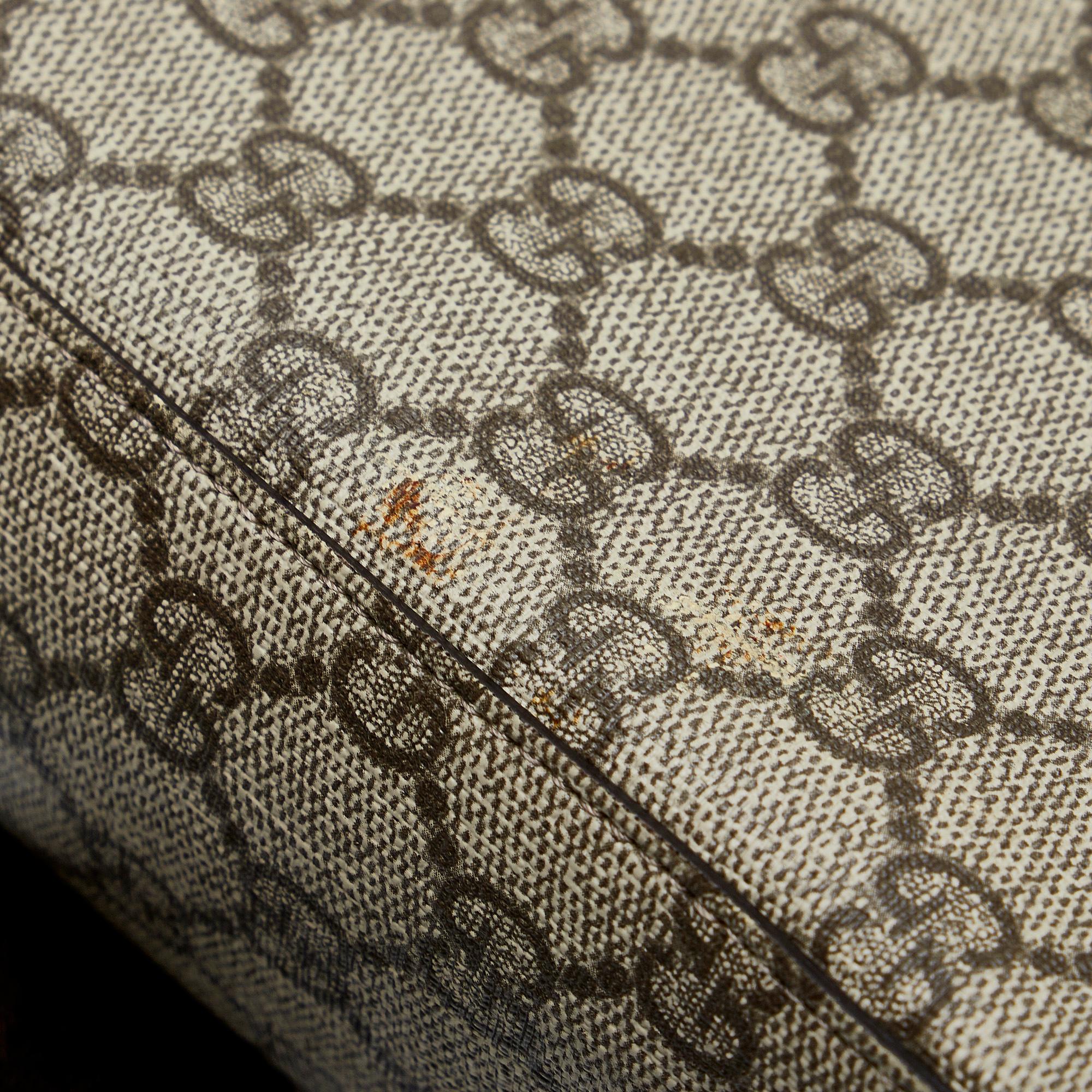 Gucci GG Supreme Flap Messenger (SHG-auy0Qj)