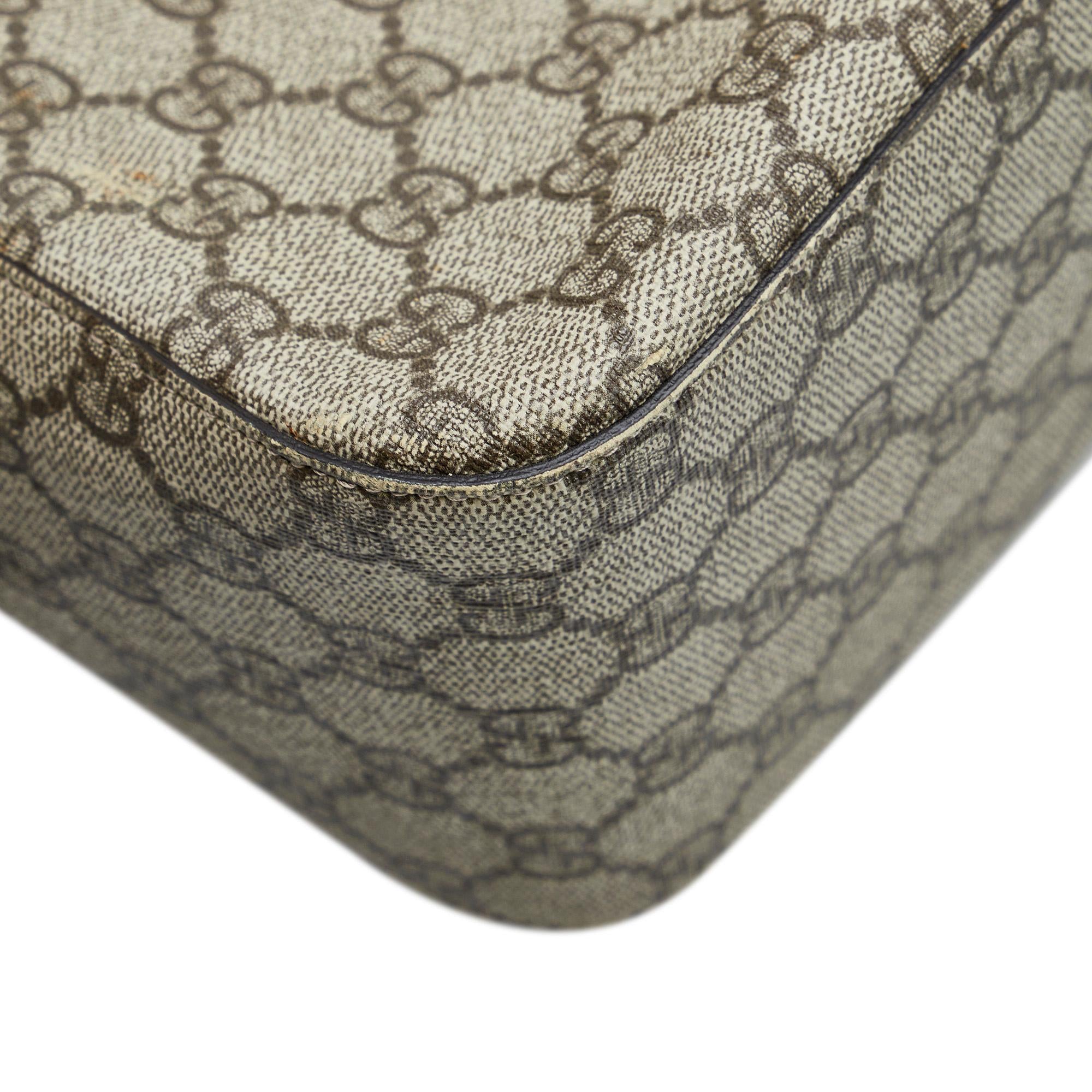 Gucci GG Supreme Flap Messenger (SHG-auy0Qj)