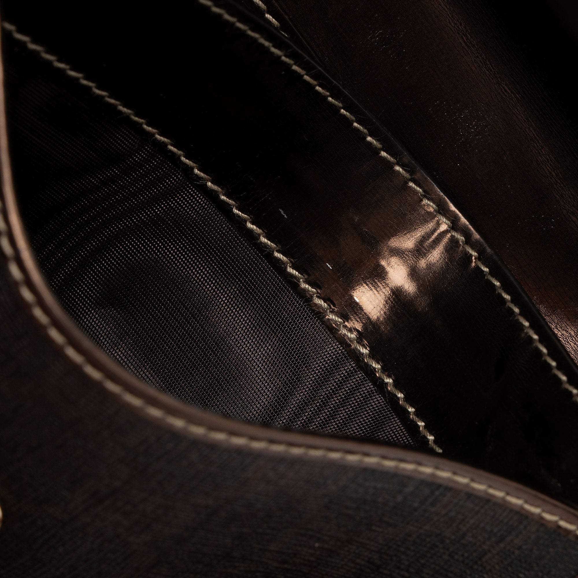 Gucci GG Supreme Compact Wallet (SHF-xH6ST7)