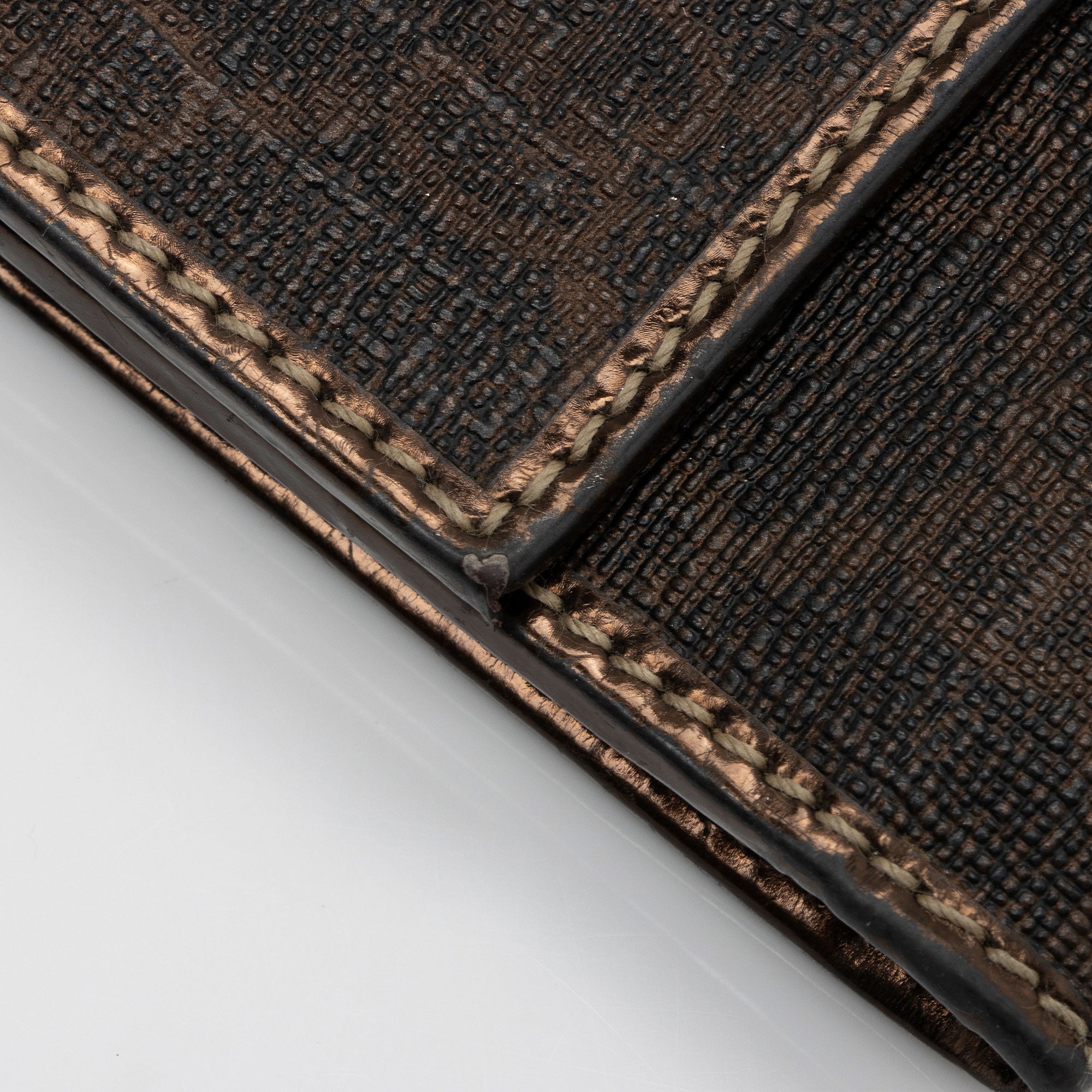 Gucci GG Supreme Compact Wallet (SHF-xH6ST7)