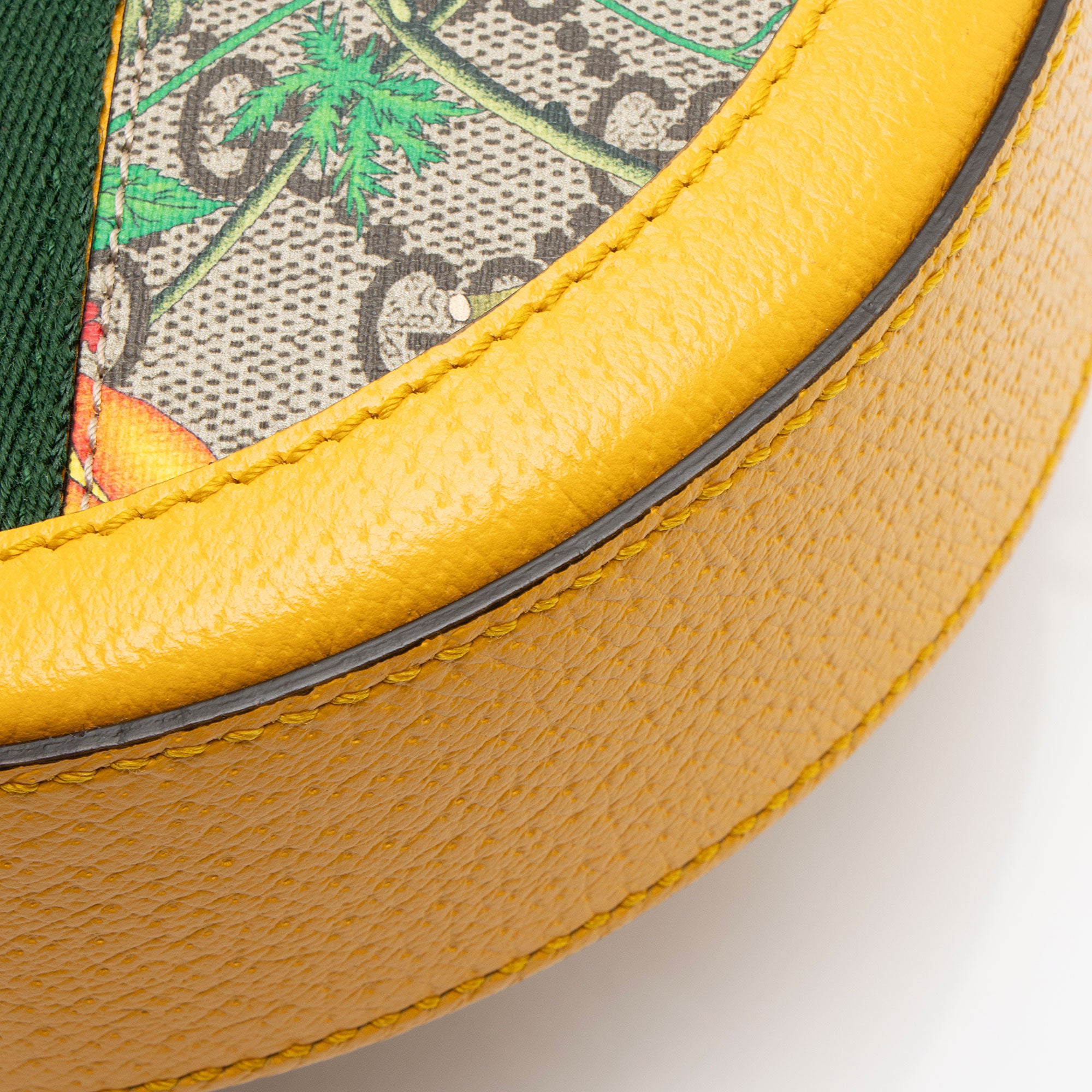 Gucci GG Supreme Flora Ophidia Round Mini Shoulder Bag