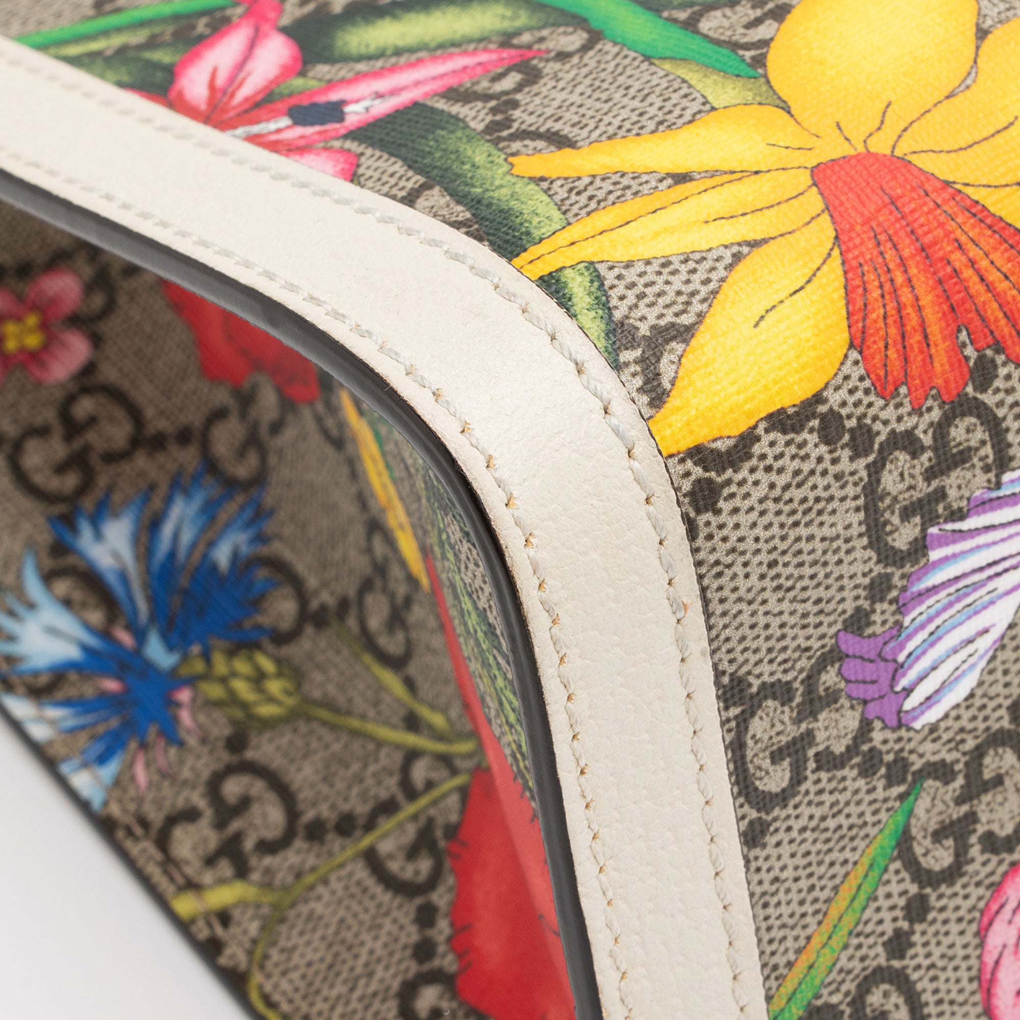 Gucci GG Supreme Flora Padlock Small Tote (SHF-39l0R6)