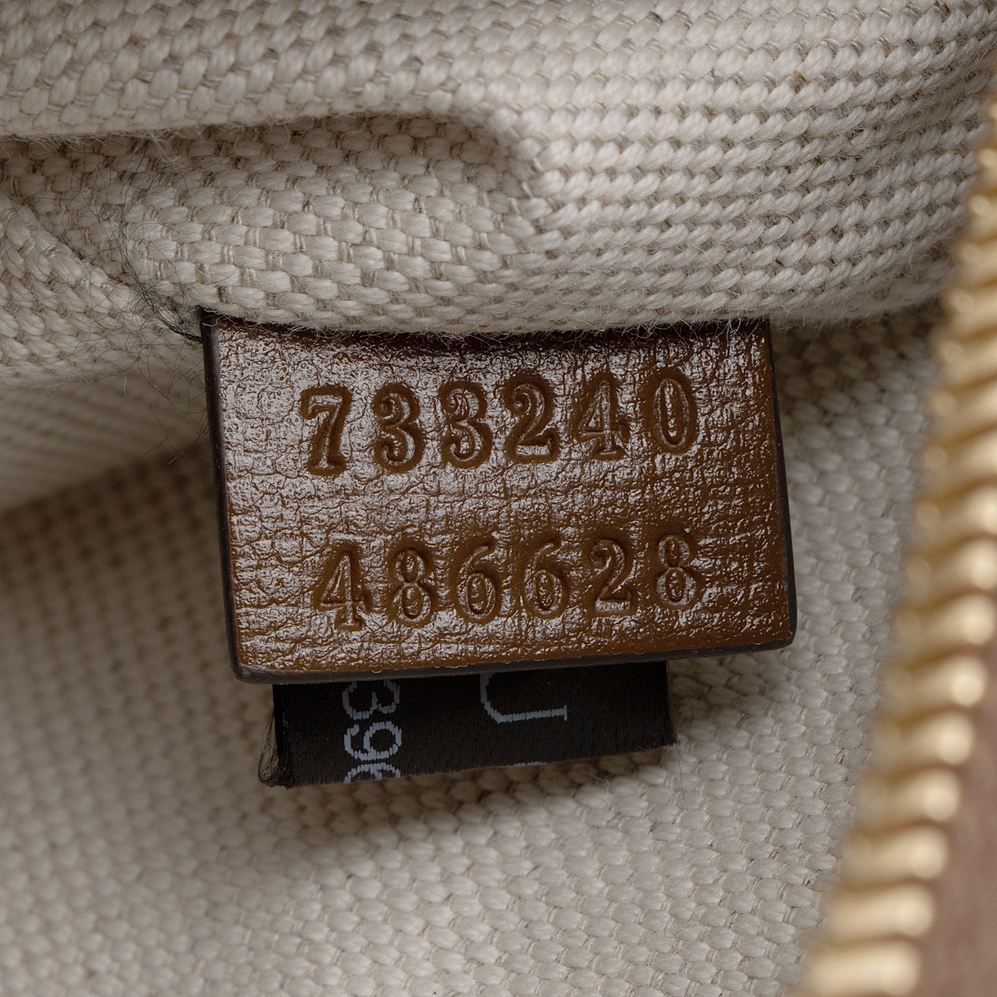 Gucci GG Supreme Interlocking G Belt Bag (SHF-FwWyIi)