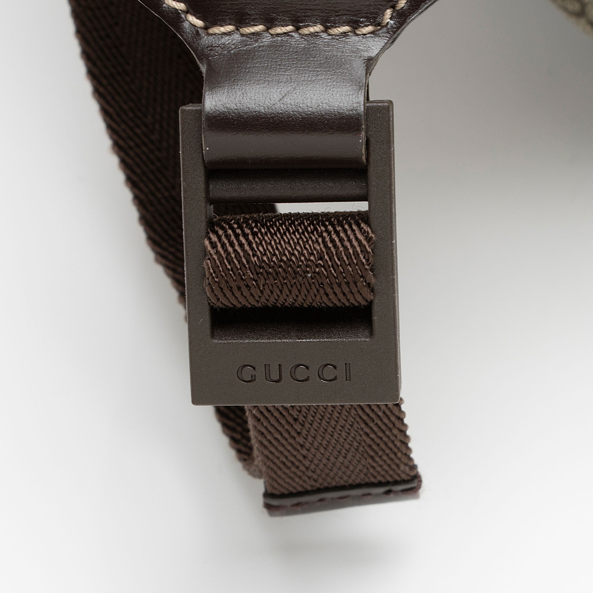 Gucci GG Supreme Interlocking G Medium Backpack (SHF-945UAF)